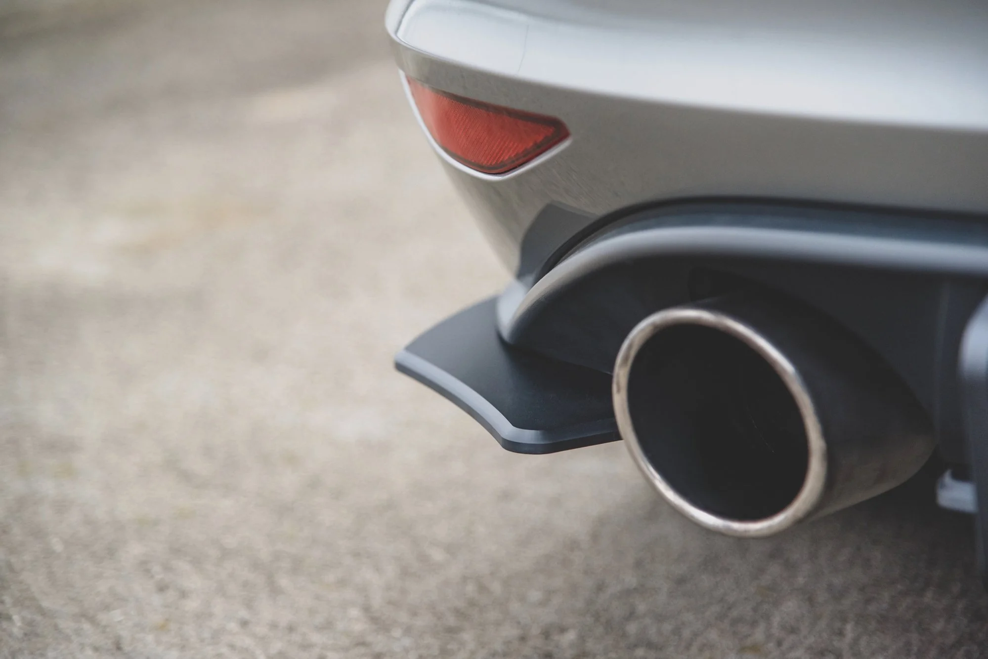 RACING DURABILITY REAR SIDE SPLITTERS V.2 VW GOLF 7 GTI - Image 4