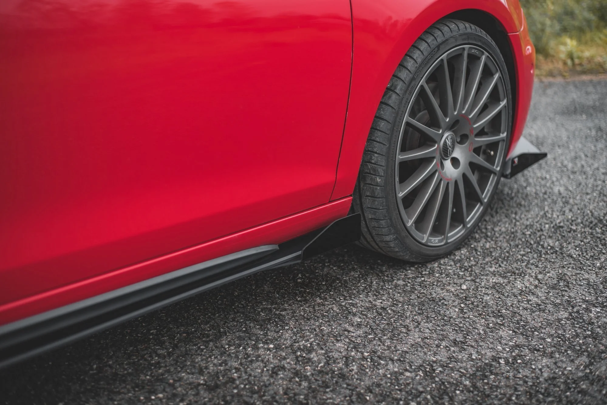 RACING DURABILITY SIDE SKIRTS DIFFUSERS + FLAPS VOLKSWAGEN GOLF GTI MK6 - Image 4