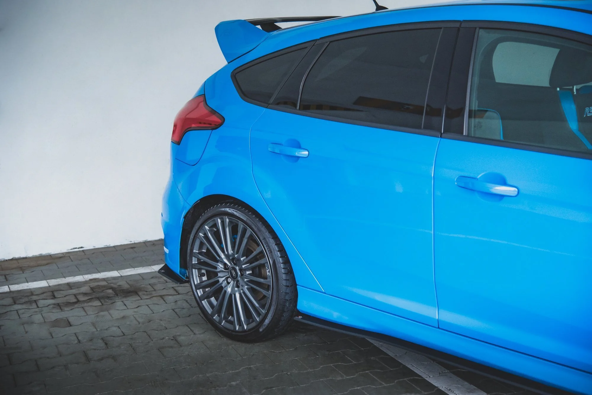 RACING DURABILITY SIDE SKIRTS DIFFUSERS FORD FOCUS RS MK3 - Image 4