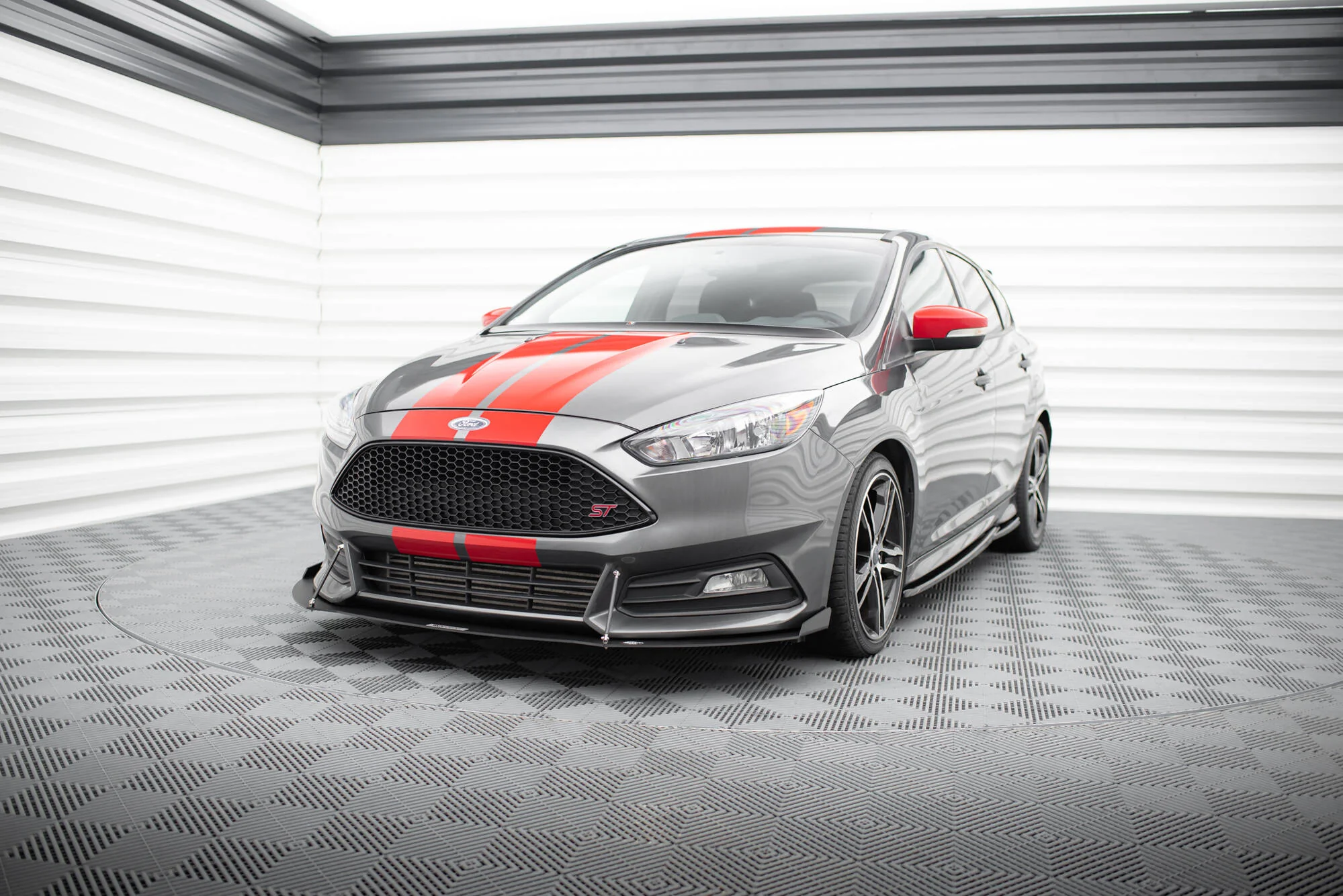 RACING FRONT SPLITTER V.2 FORD FOCUS ST MK3 FL - Image 3