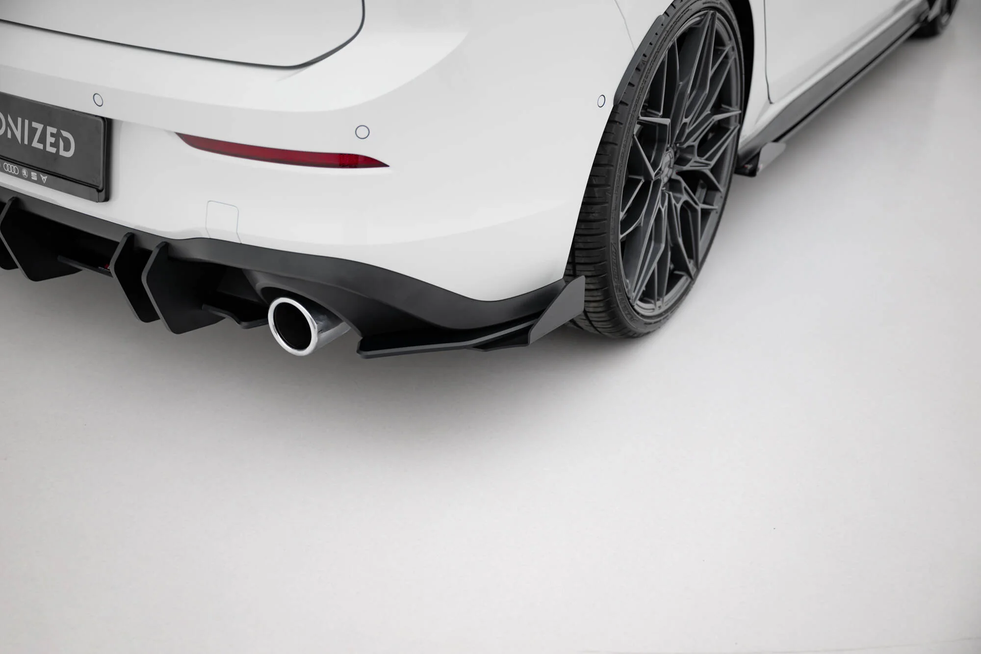 REAR SIDE FLAPS Volkswagen Golf GTI Mk8 - Image 8