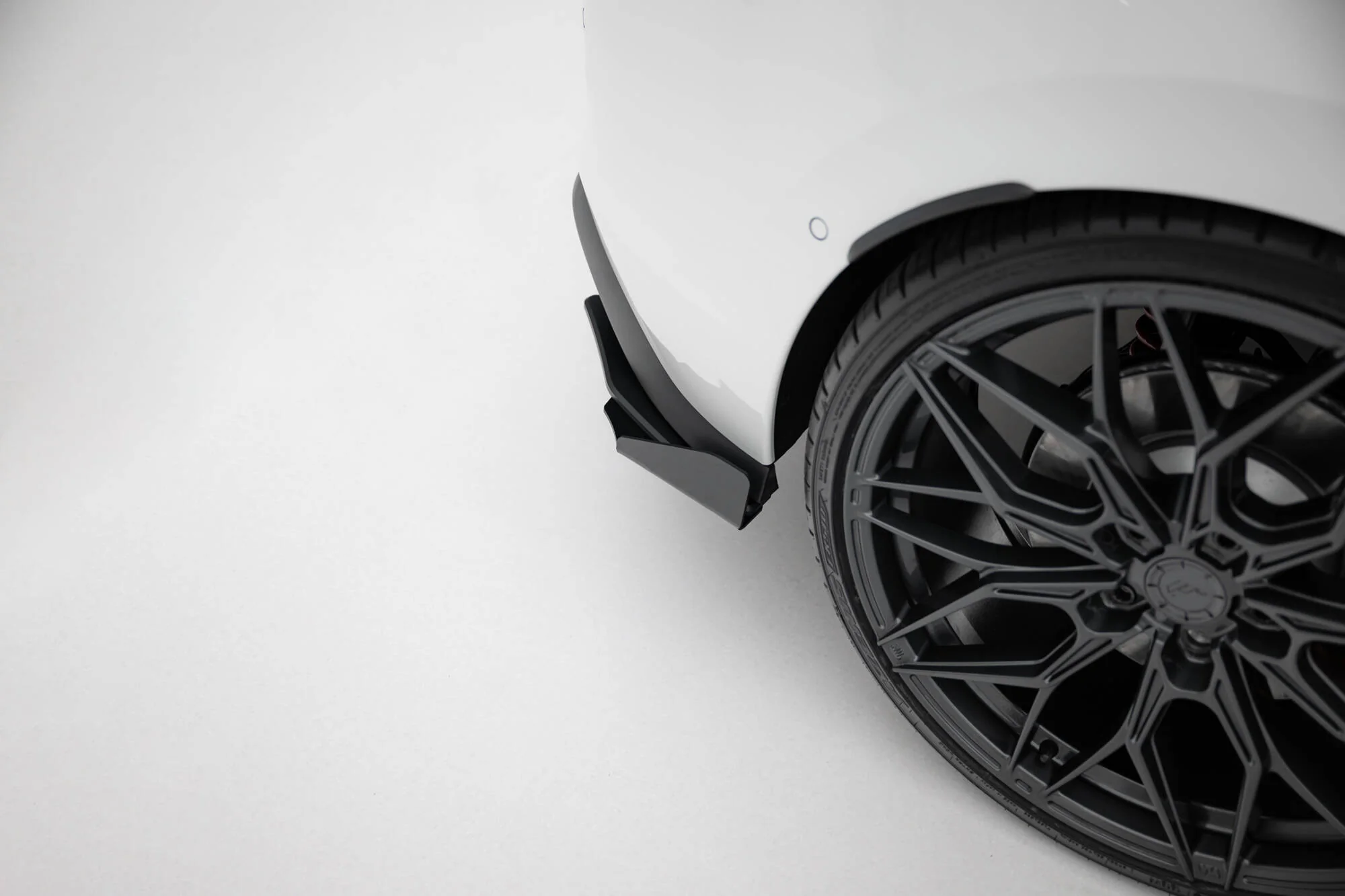 REAR SIDE FLAPS Volkswagen Golf GTI Mk8 - Image 9