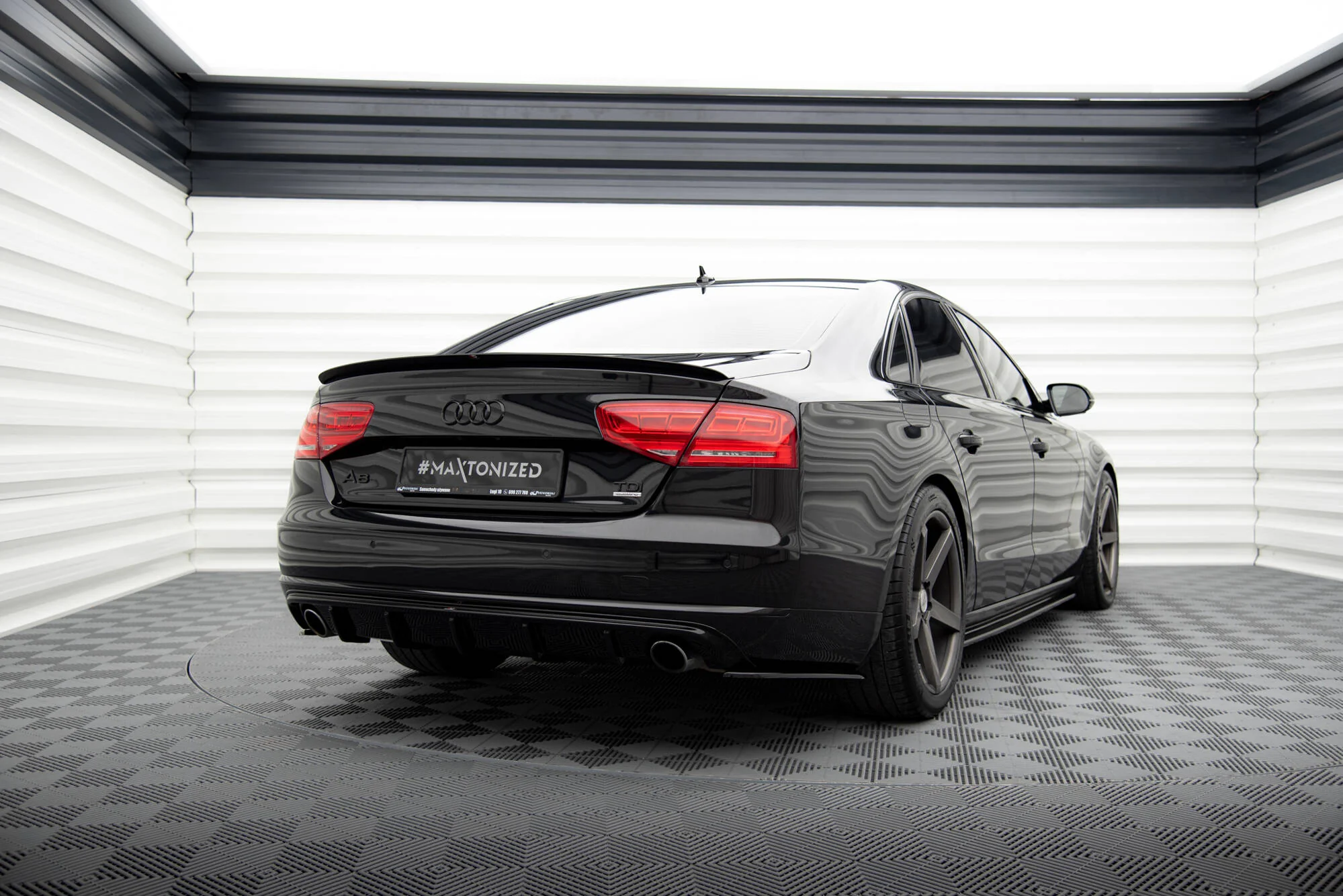 REAR SIDE SPLITTERS AUDI A8 D4 - Image 2