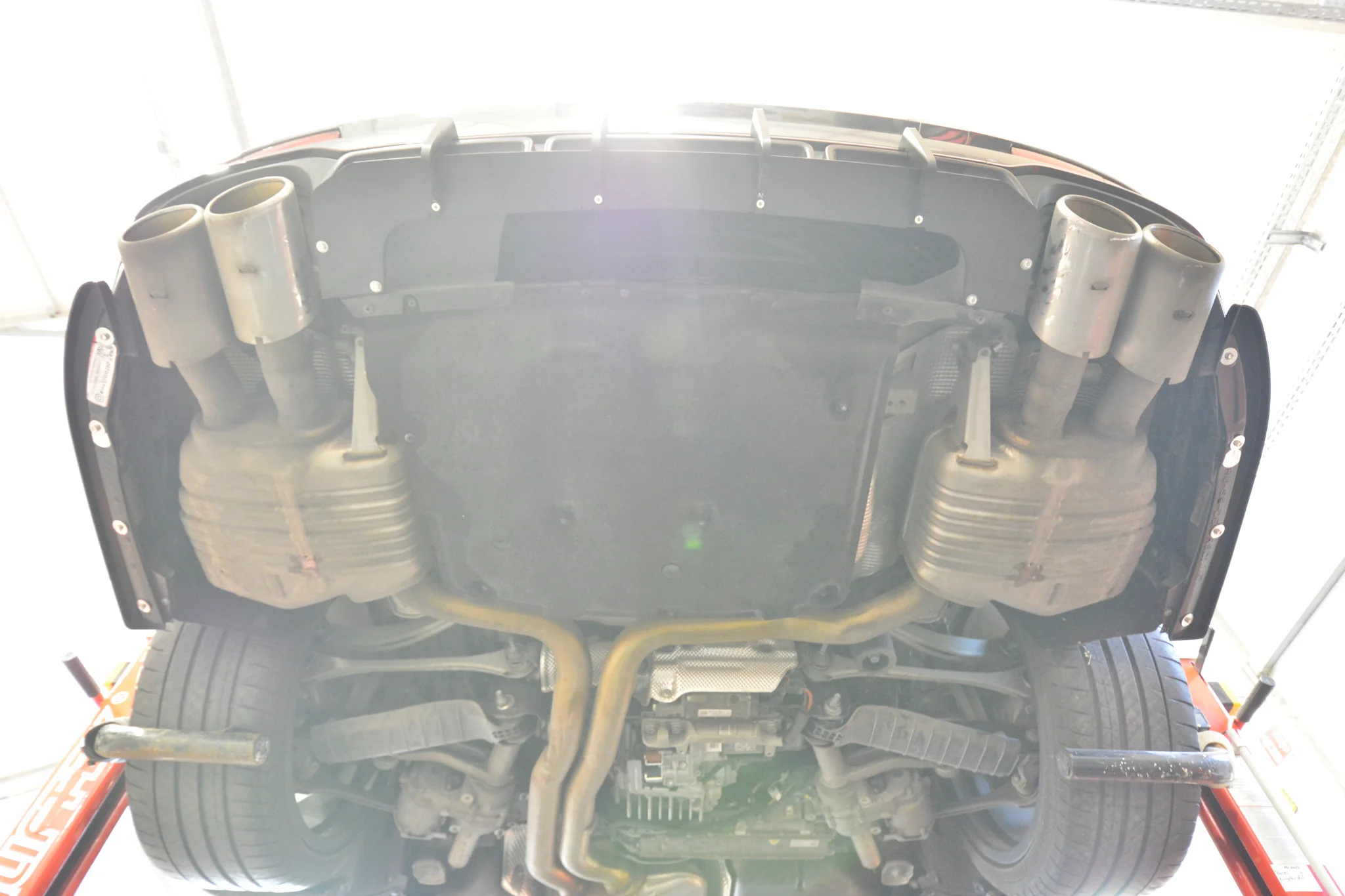 Rear Side Splitters Audi S8 D5 Facelift - Image 7