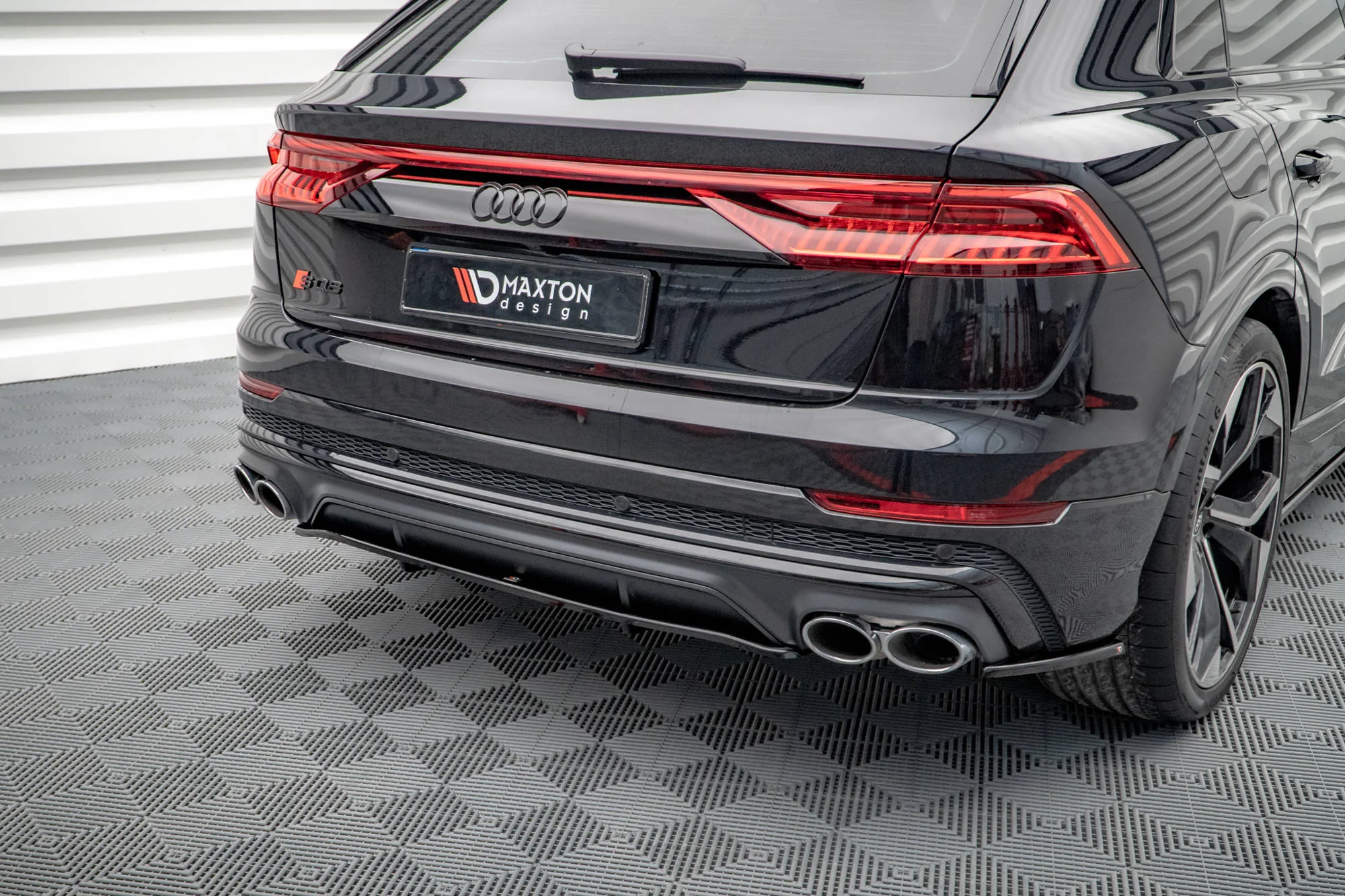 REAR SIDE SPLITTERS AUDI SQ8 MK1 - Image 2