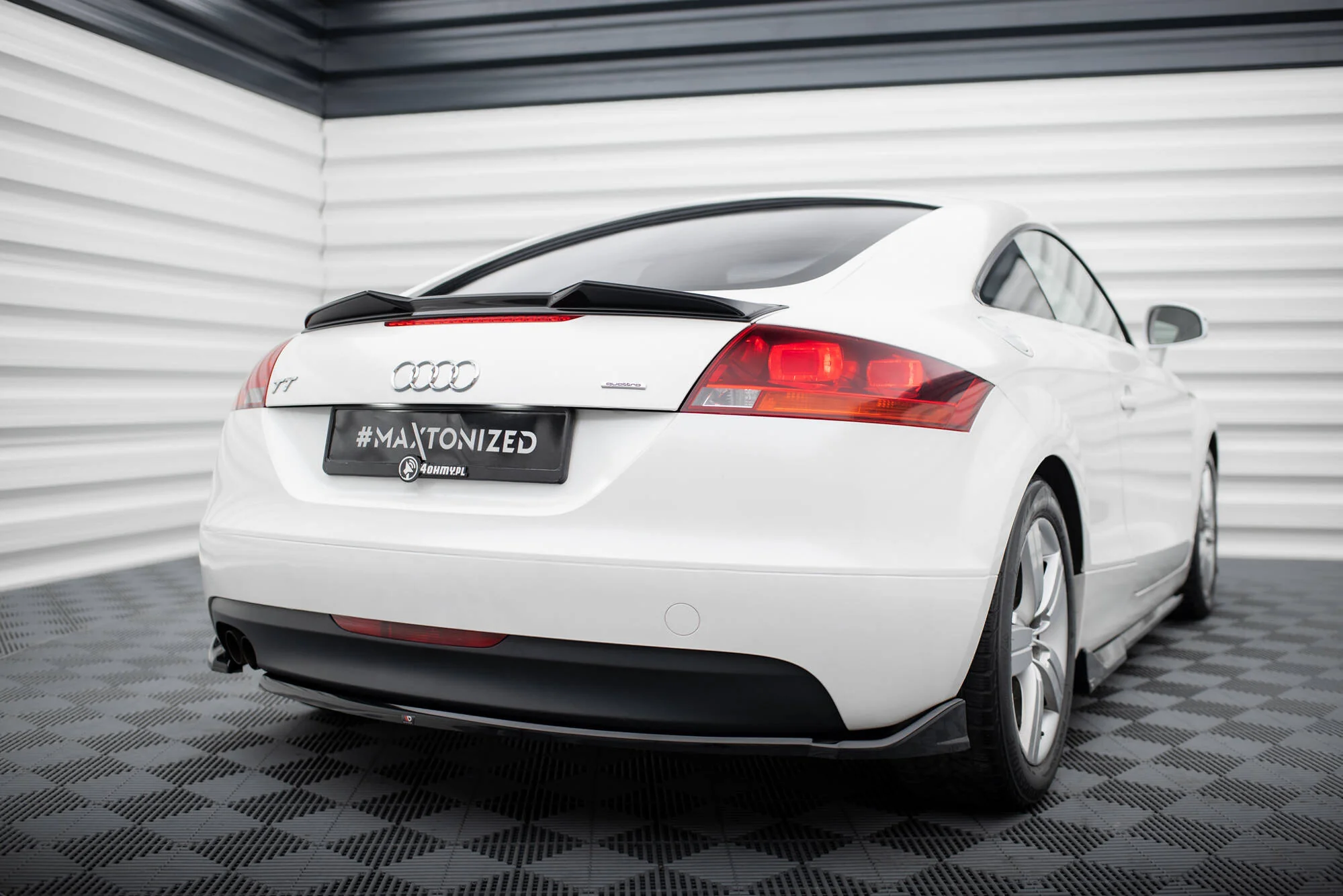 Rear Side Splitters Audi TT 8J - Image 3