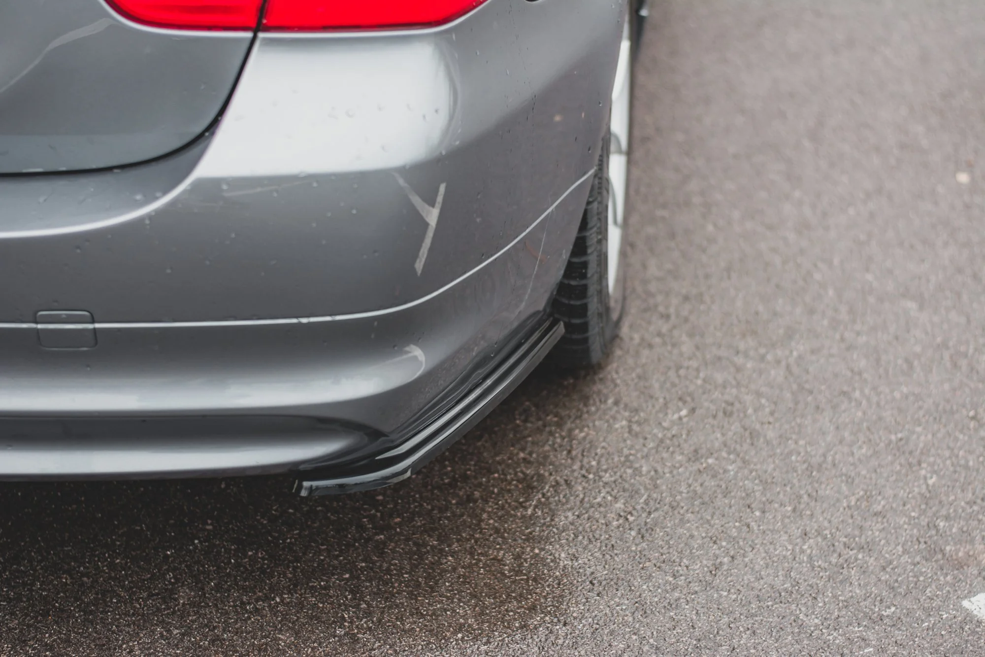 REAR SIDE SPLITTERS BMW 3 E91 FACELIFT - Image 6