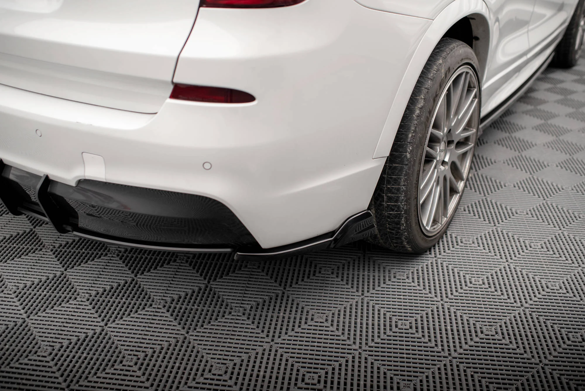 Rear Side Splitters BMW X3 M-Pack F25 - Image 4