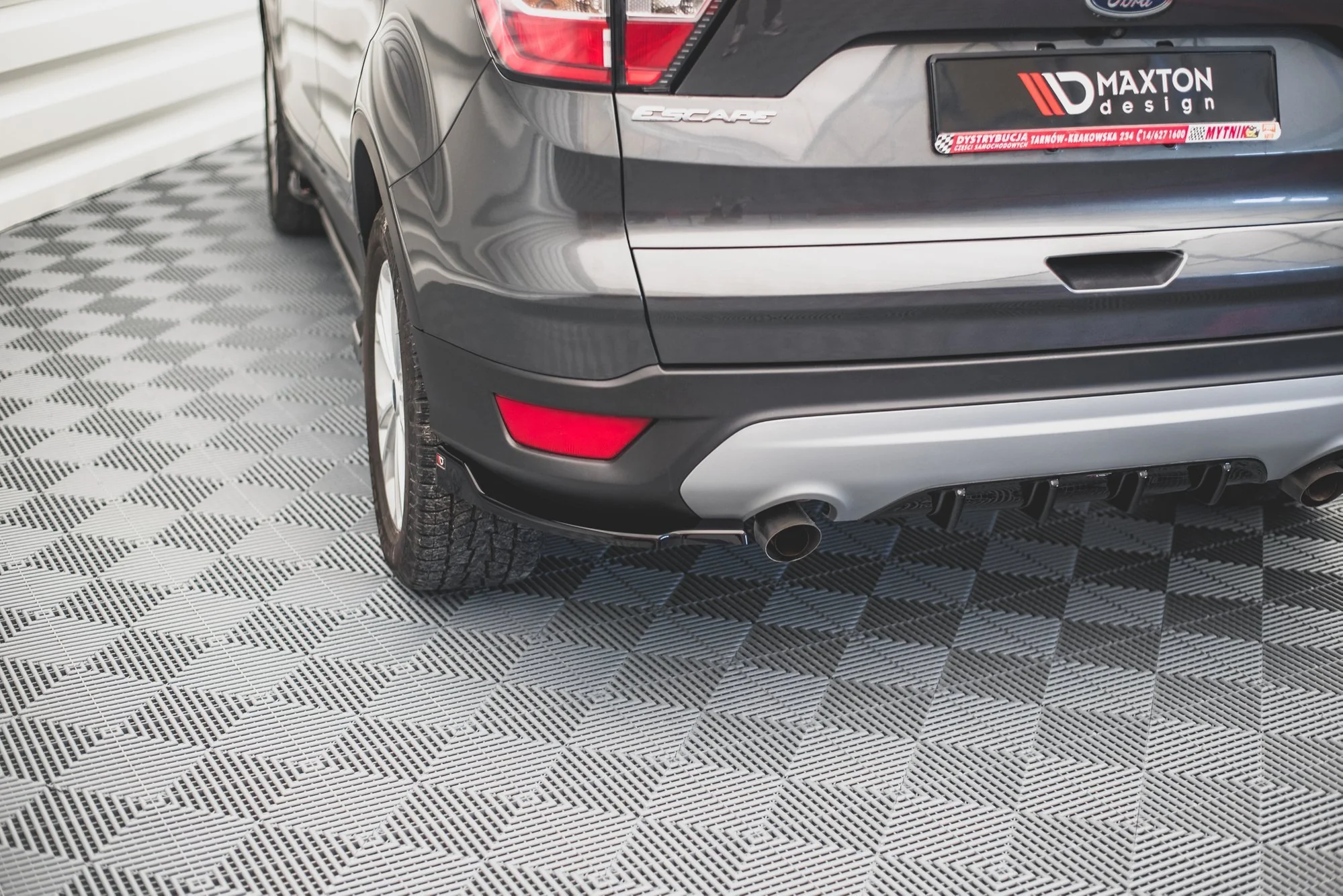 REAR SIDE SPLITTERS FORD ESCAPE MK3 - Image 3