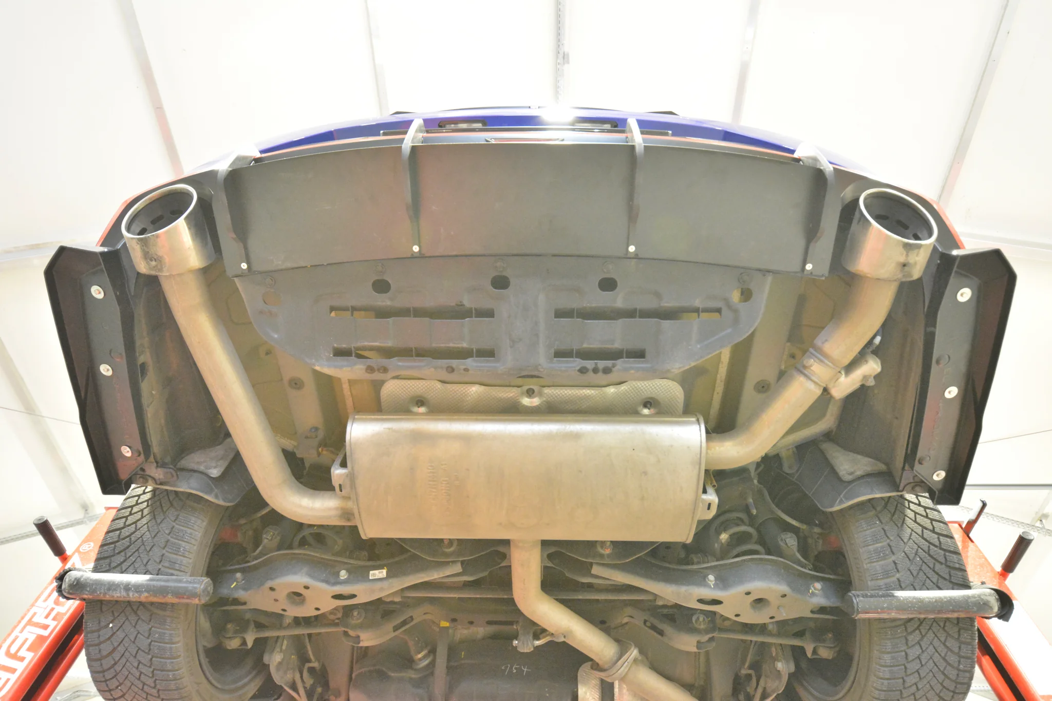 Rear Side Splitters Hyundai Elantra N Mk7 - Image 7