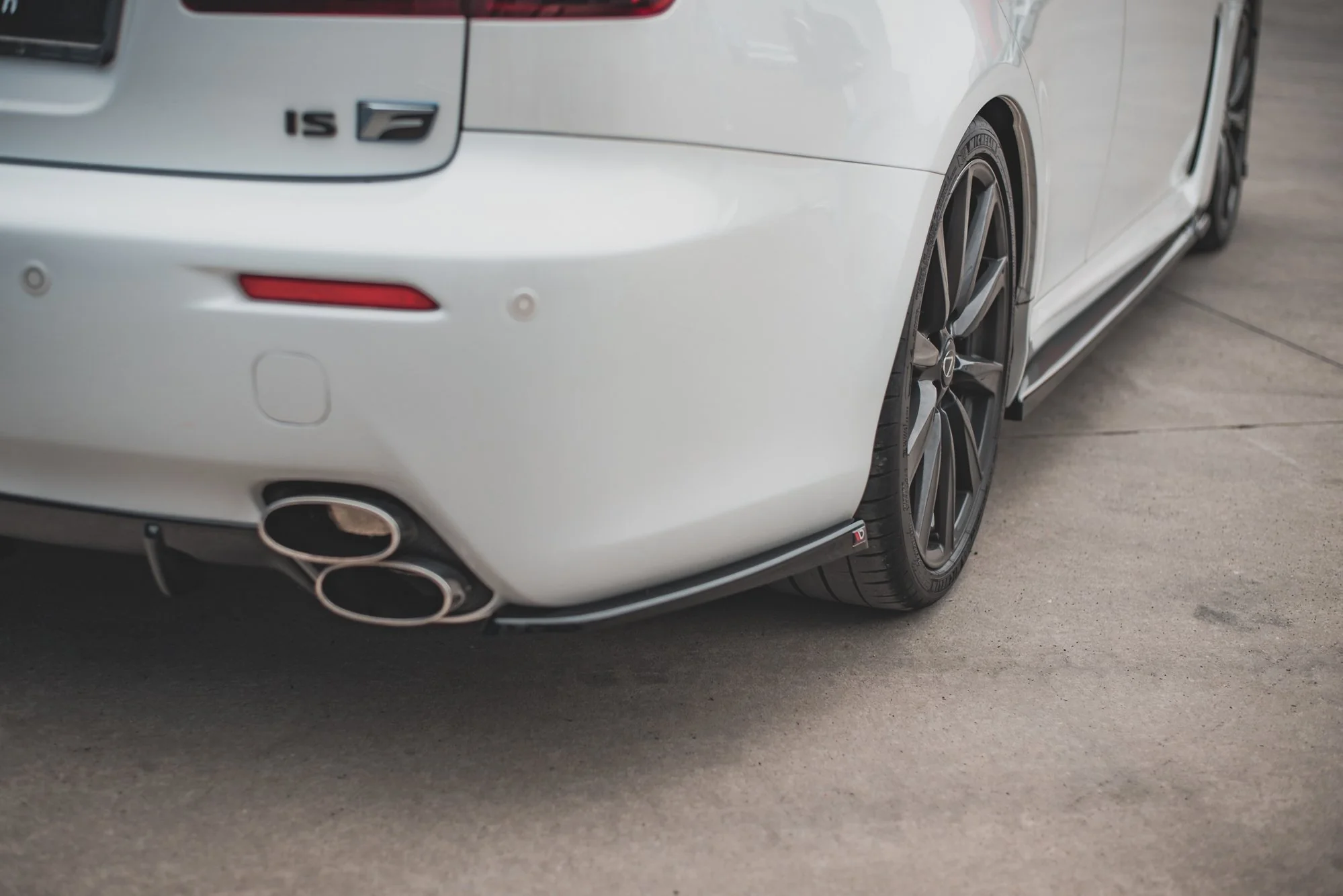 REAR SIDE SPLITTERS LEXUS IS F MK2 - Image 6