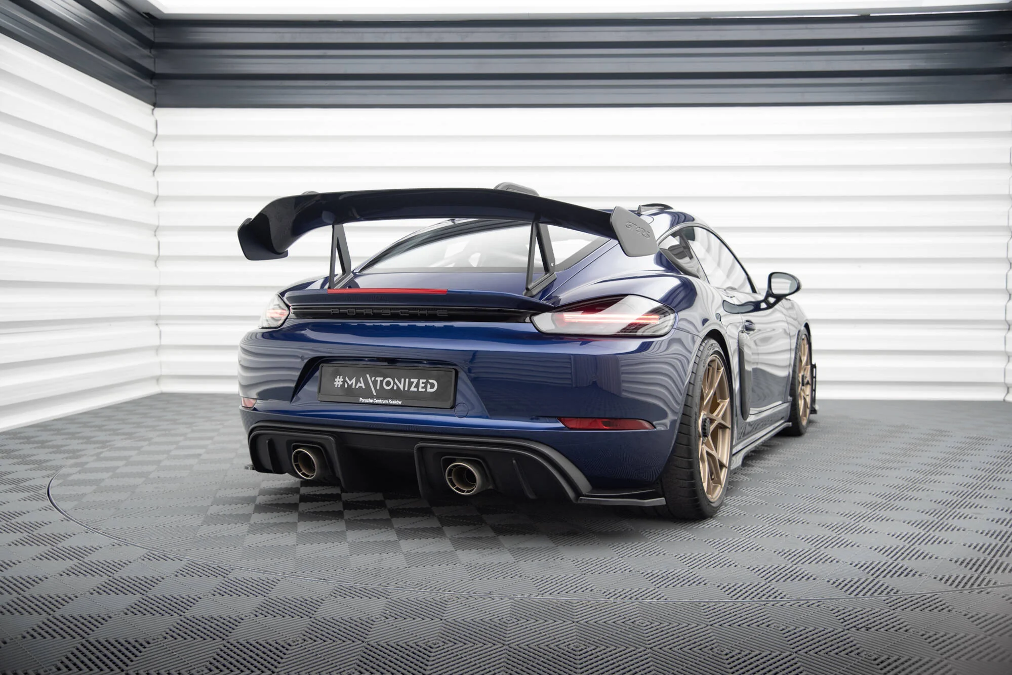Rear Side Splitters Porsche 718 Cayman GT4 RS 982c - Image 5
