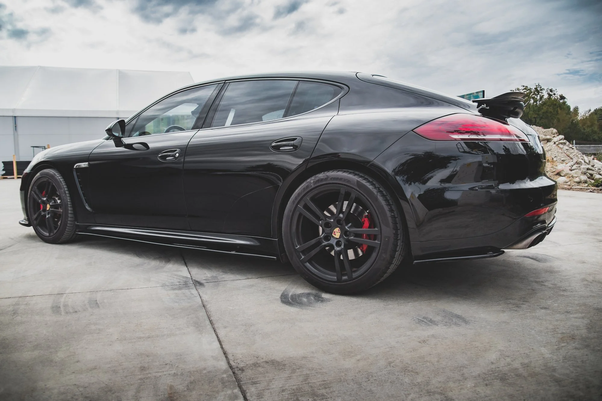 REAR SIDE SPLITTERS PORSCHE PANAMERA TURBO 970 FACELIFT - Image 5