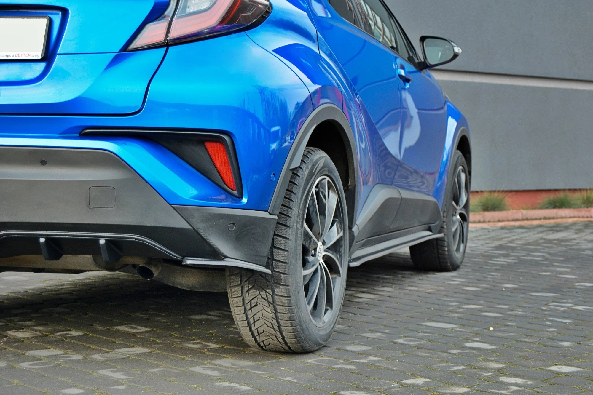 REAR SIDE SPLITTERS TOYOTA C-HR - Image 3