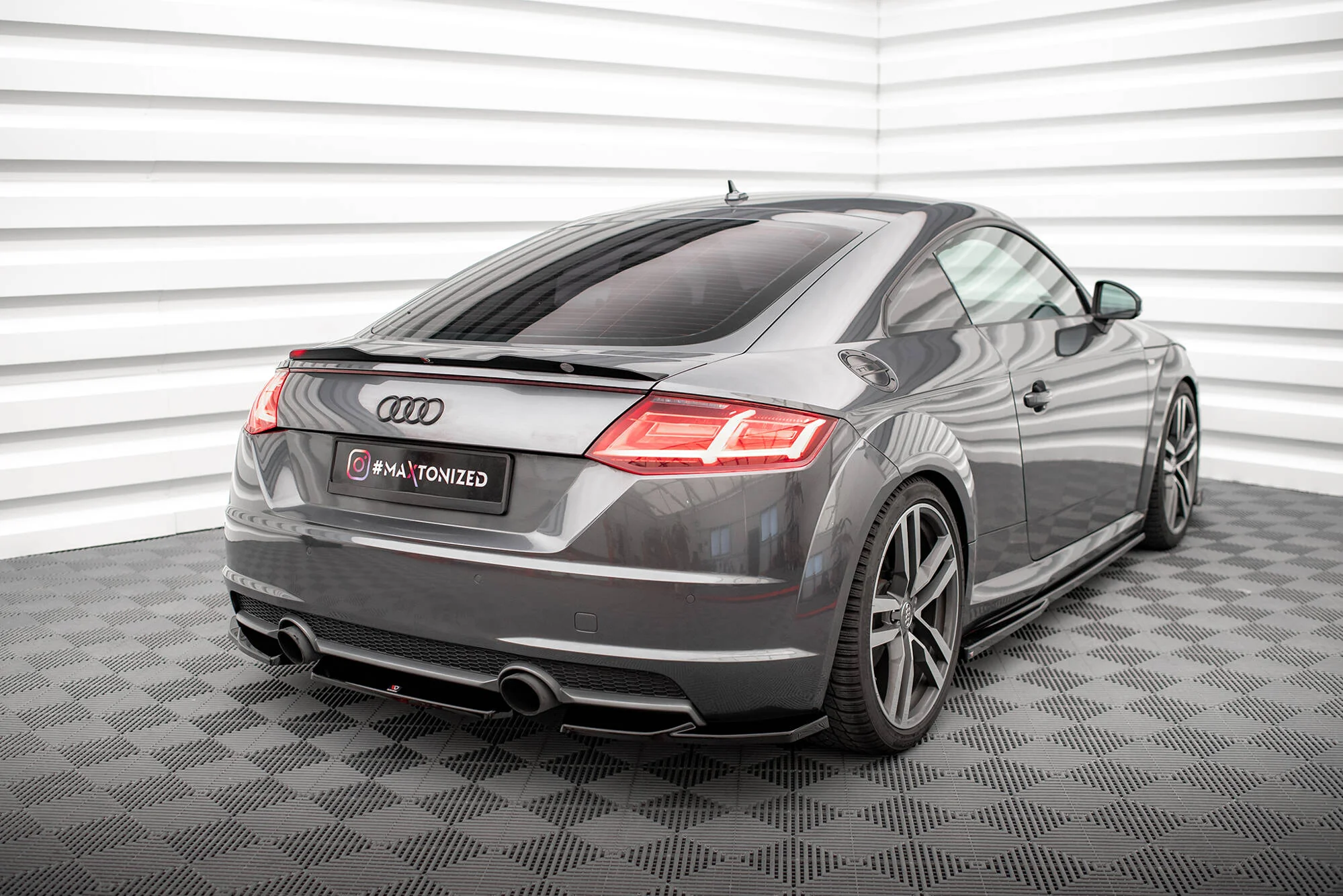 Rear Side Splitters V.1 Audi TT S-Line 8S - Image 2