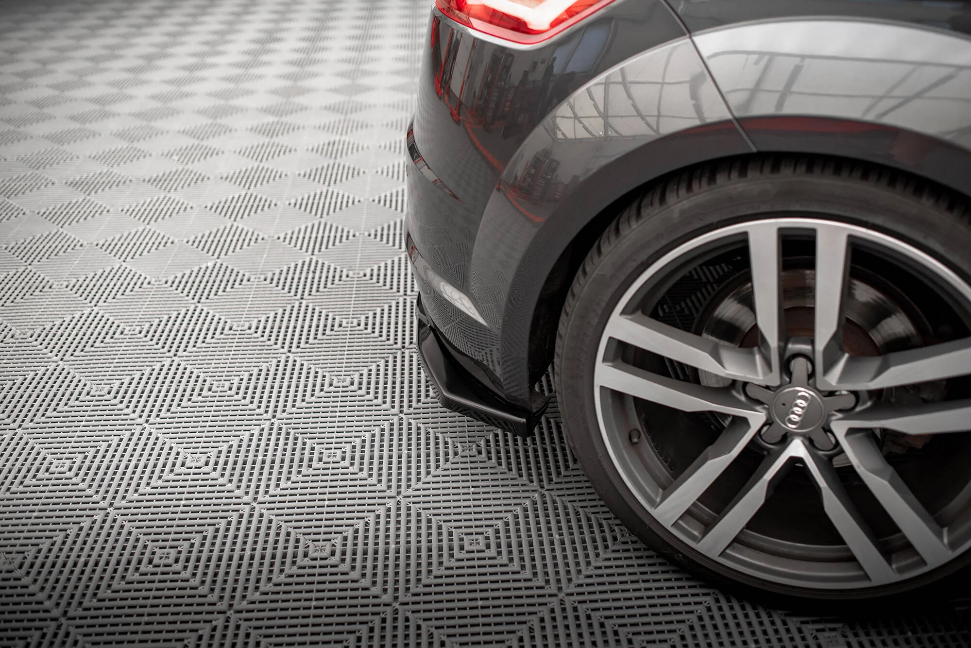 Rear Side Splitters V.1 Audi TT S-Line 8S - Image 4