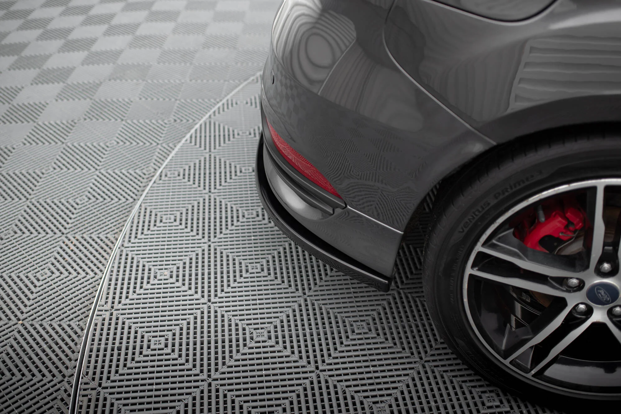 REAR SIDE SPLITTERS V.2 FORD FOCUS ST MK3 FACELIFT - Image 4