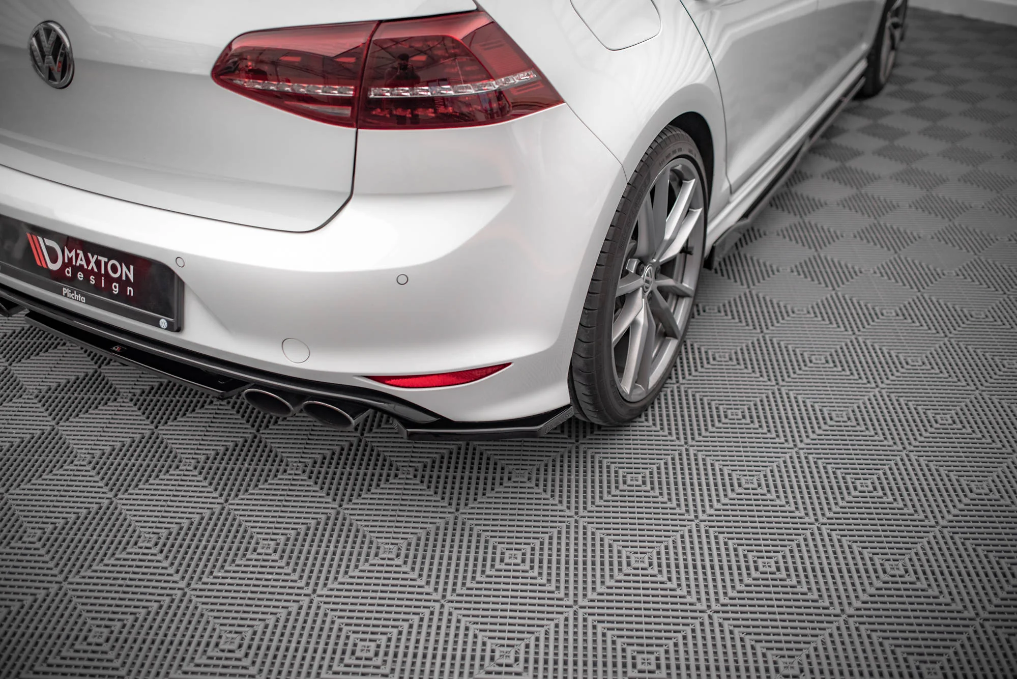 REAR SIDE SPLITTERS V.3 VOLKSWAGEN GOLF R MK7 - Image 3