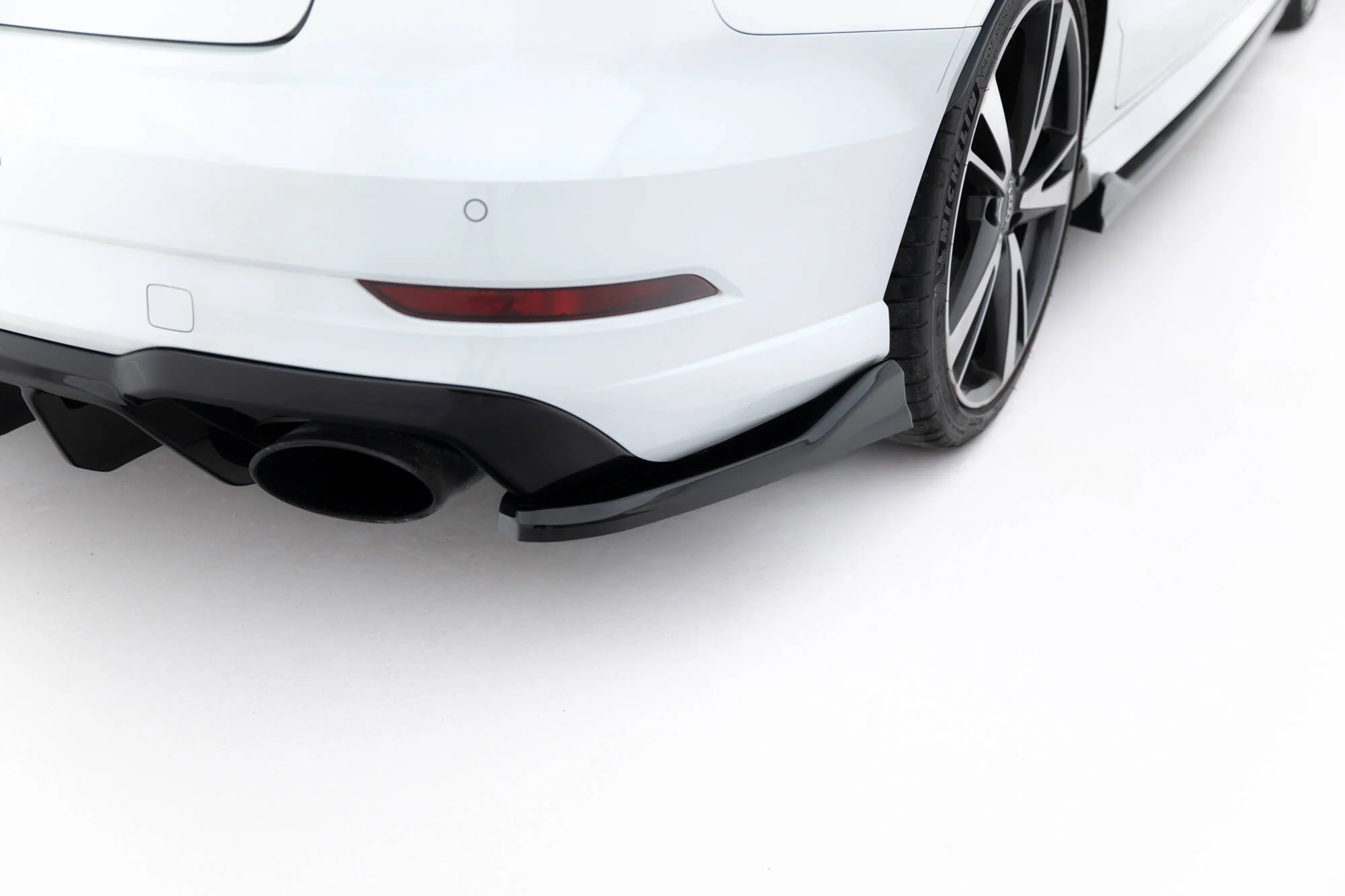 Rear Side Splitters V.5 Audi RS3 Sedan 8V Facelift (set for Maxton valance V.2) - Image 3