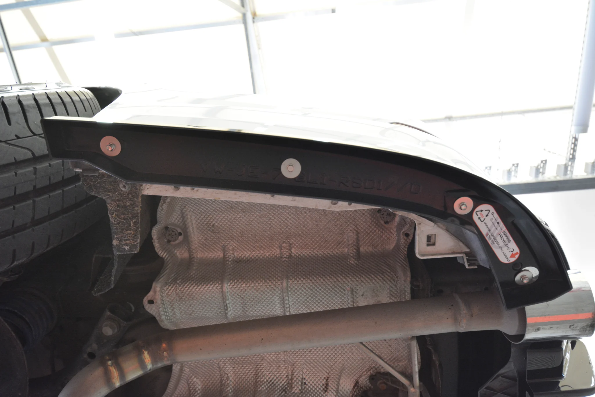 Rear Side Splitters Volkswagen Jetta GLI Mk7 (SET FOR MAXTON VALANCE) - Image 9
