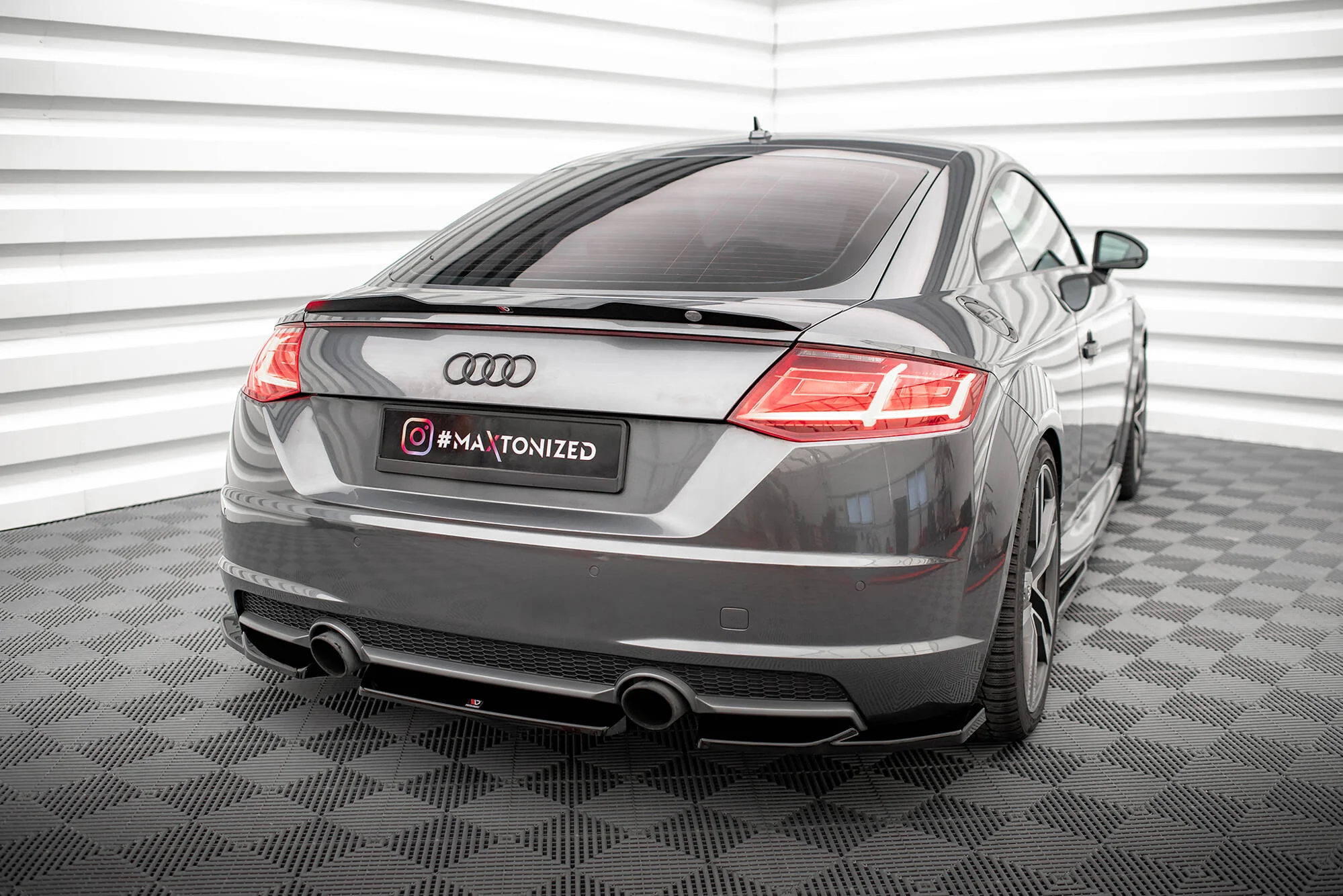 Rear Splitter Audi TT S-Line 8S - Image 4