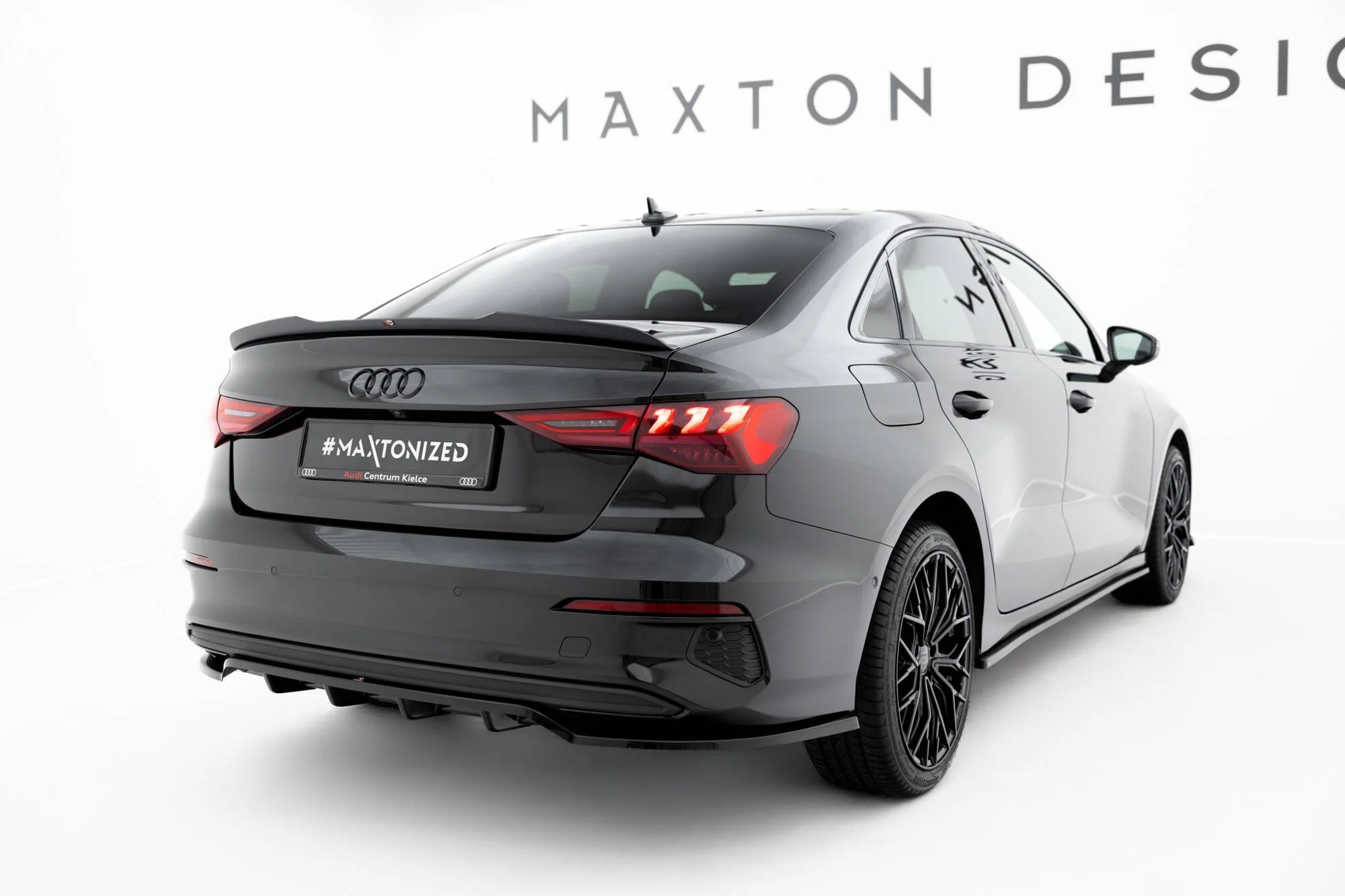 Rear Splitter (with vertical bars) Audi A3 Sedan 8Y - Image 4