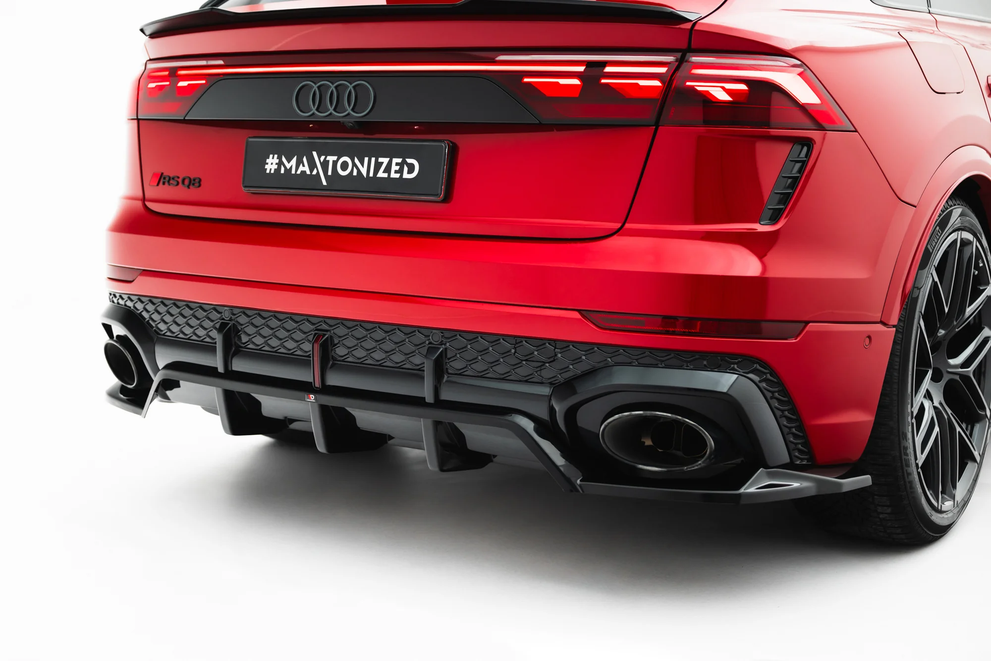 Rear Splitter (with vertical bars) Audi RSQ8 Mk1 Facelift - Image 3