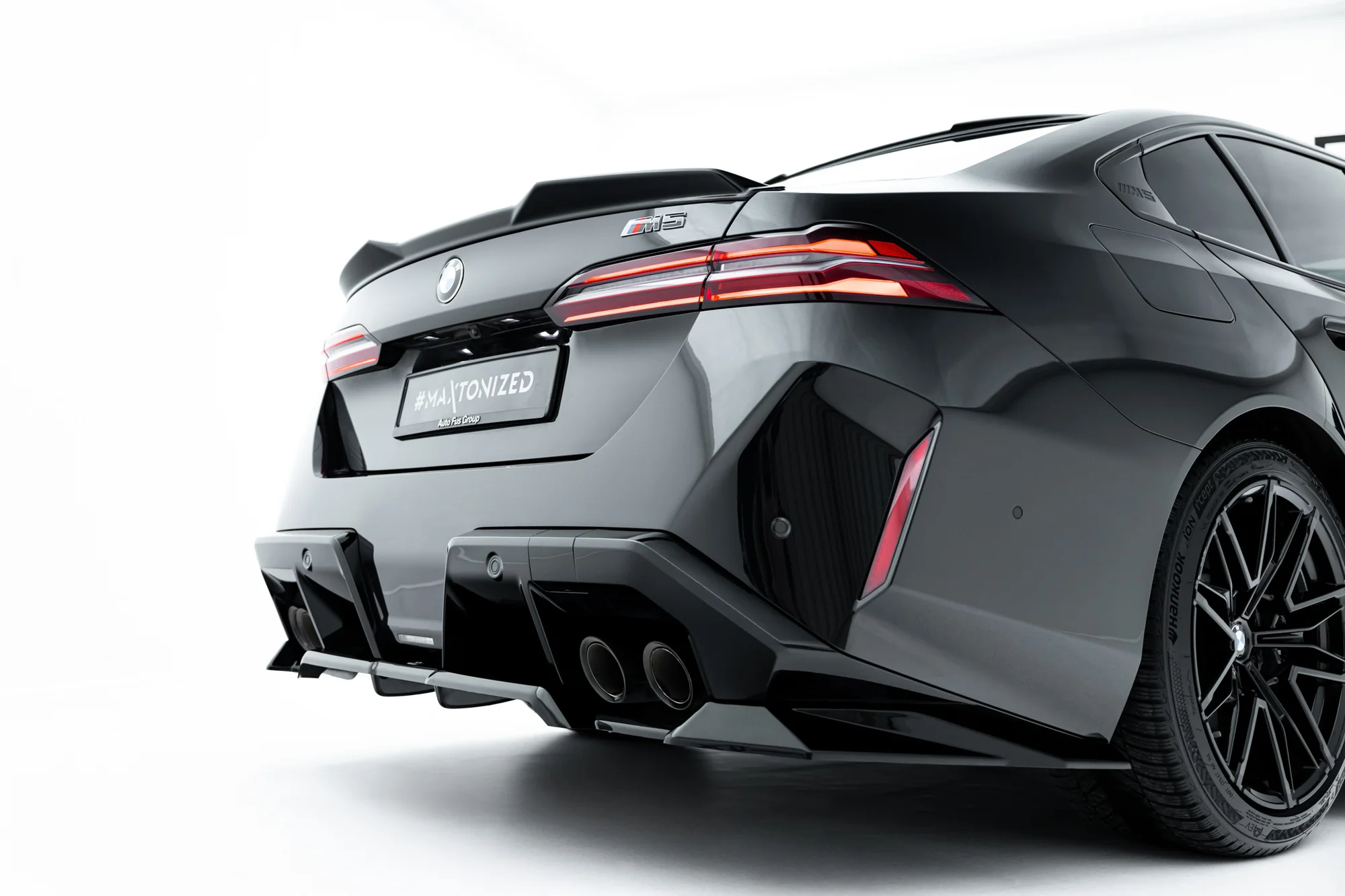 Rear Splitter (with vertical bars) BMW M5 Sedan / Touring G90 - Image 7