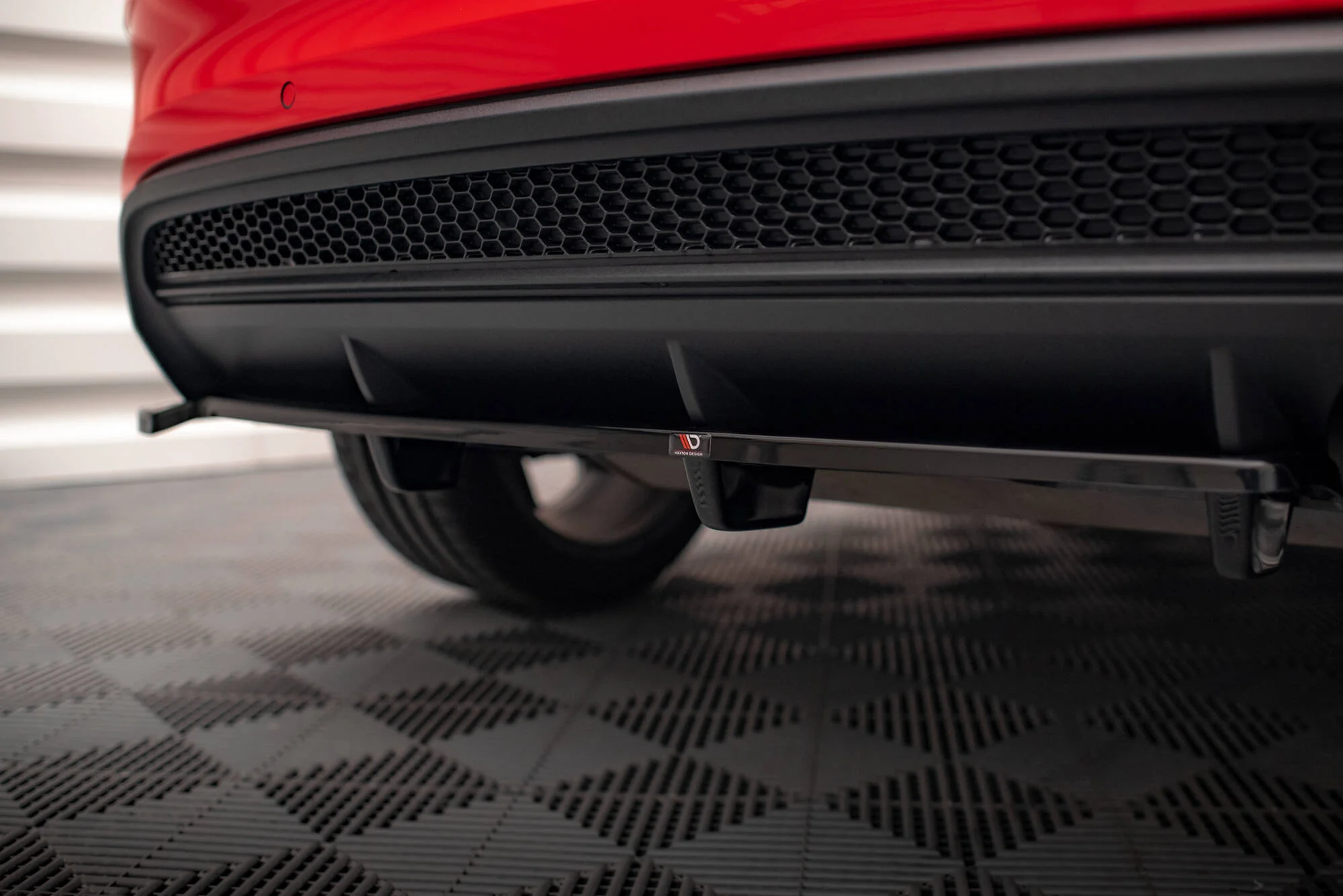 Rear Splitter (with vertical bars) Fiat 500X Sport Mk1 Facelift - Image 3