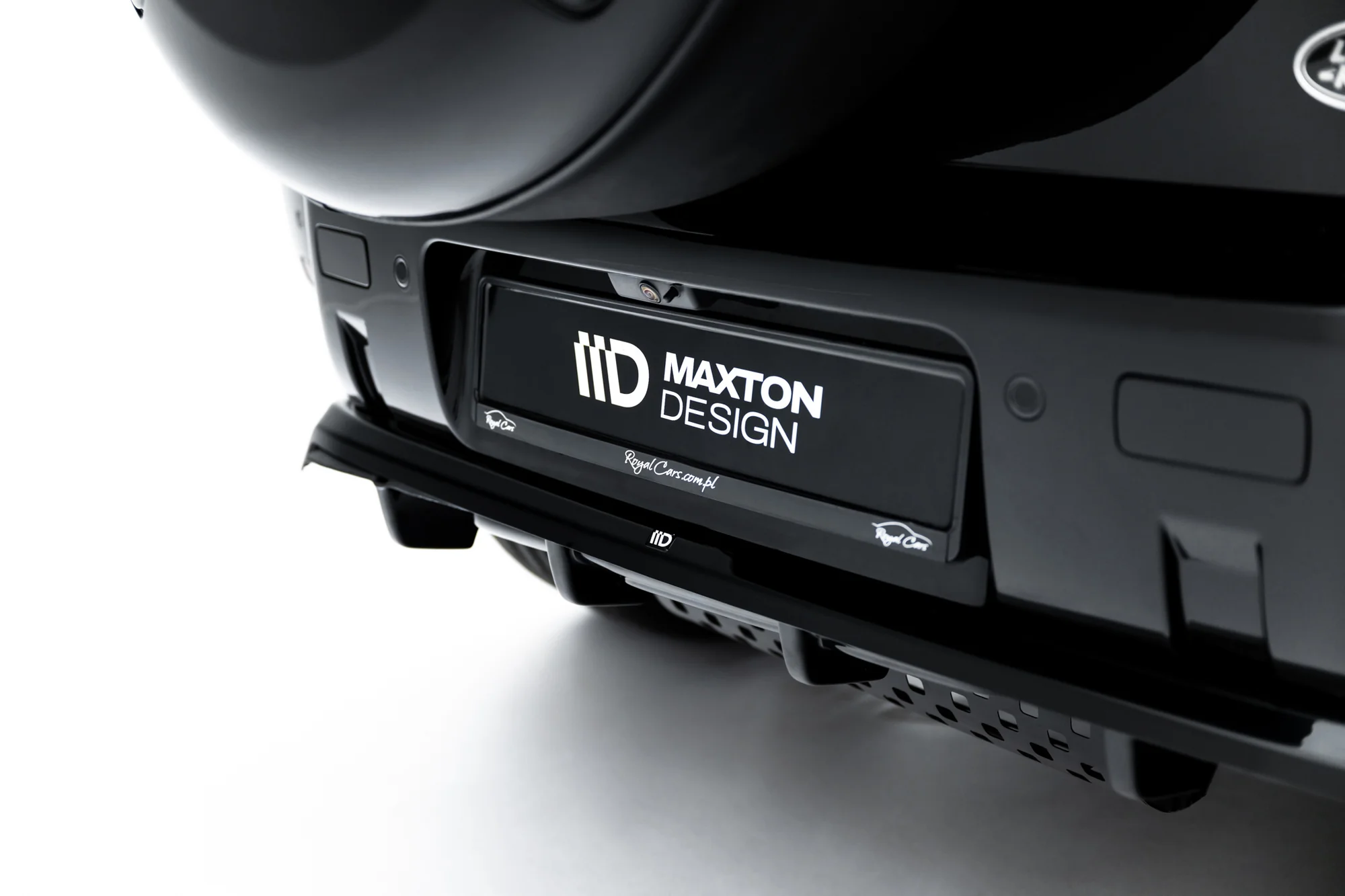 Rear Splitter (with vertical bars) Land Rover Defender Mk4 - Image 3