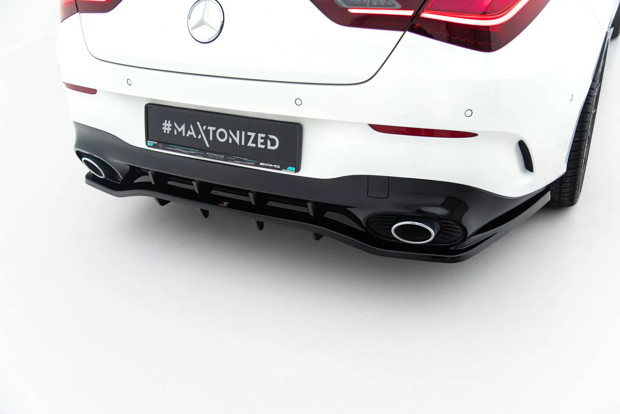 Rear Splitter (with vertical bars) Mercedes-AMG CLA 35 / 45 Coupe / Shooting Brake C118 Facelift / X118 Facelift - Image 6