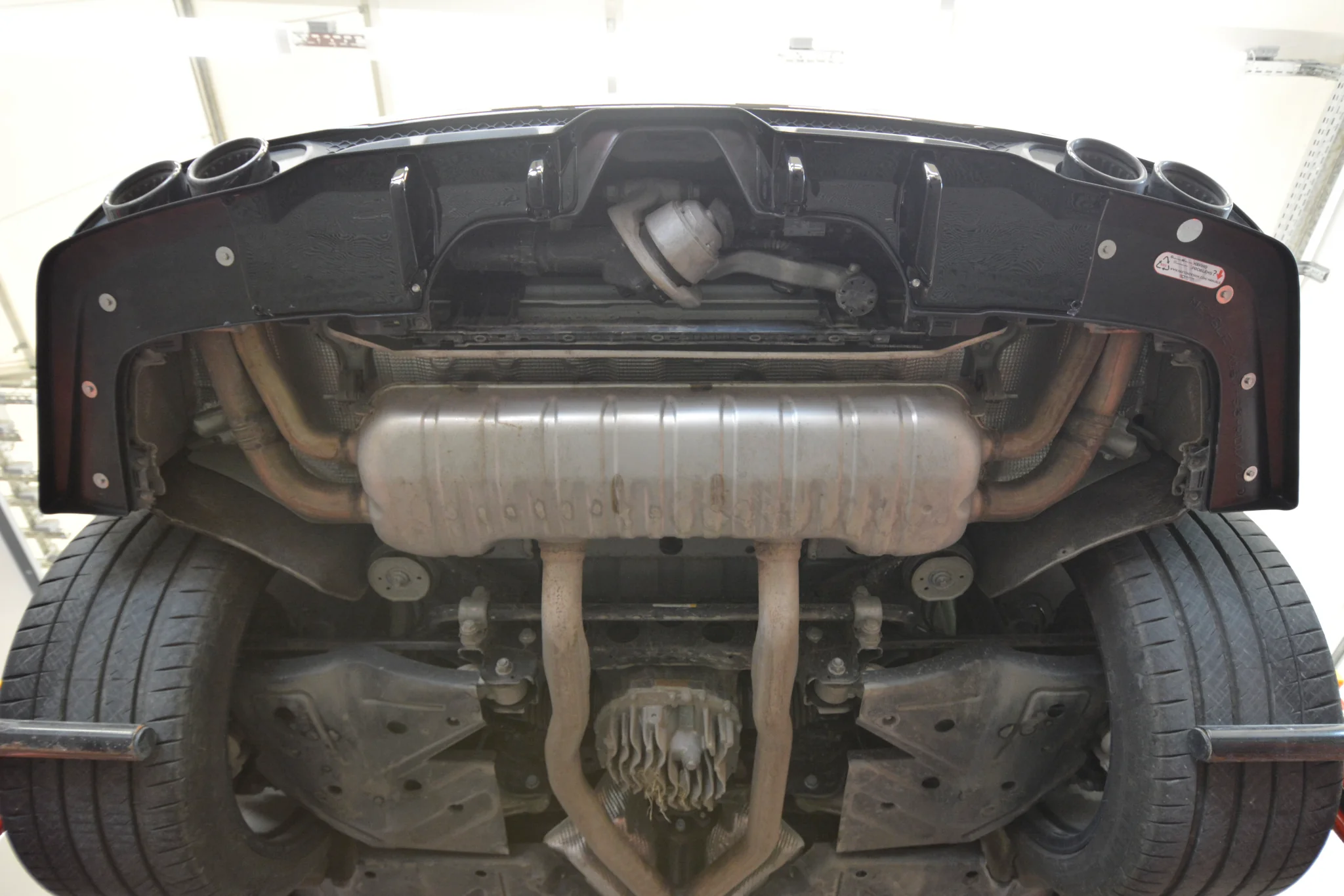 REAR SPLITTER (WITH VERTICAL BARS) MERCEDES-AMG GLE 53 SUV W167 - Image 6