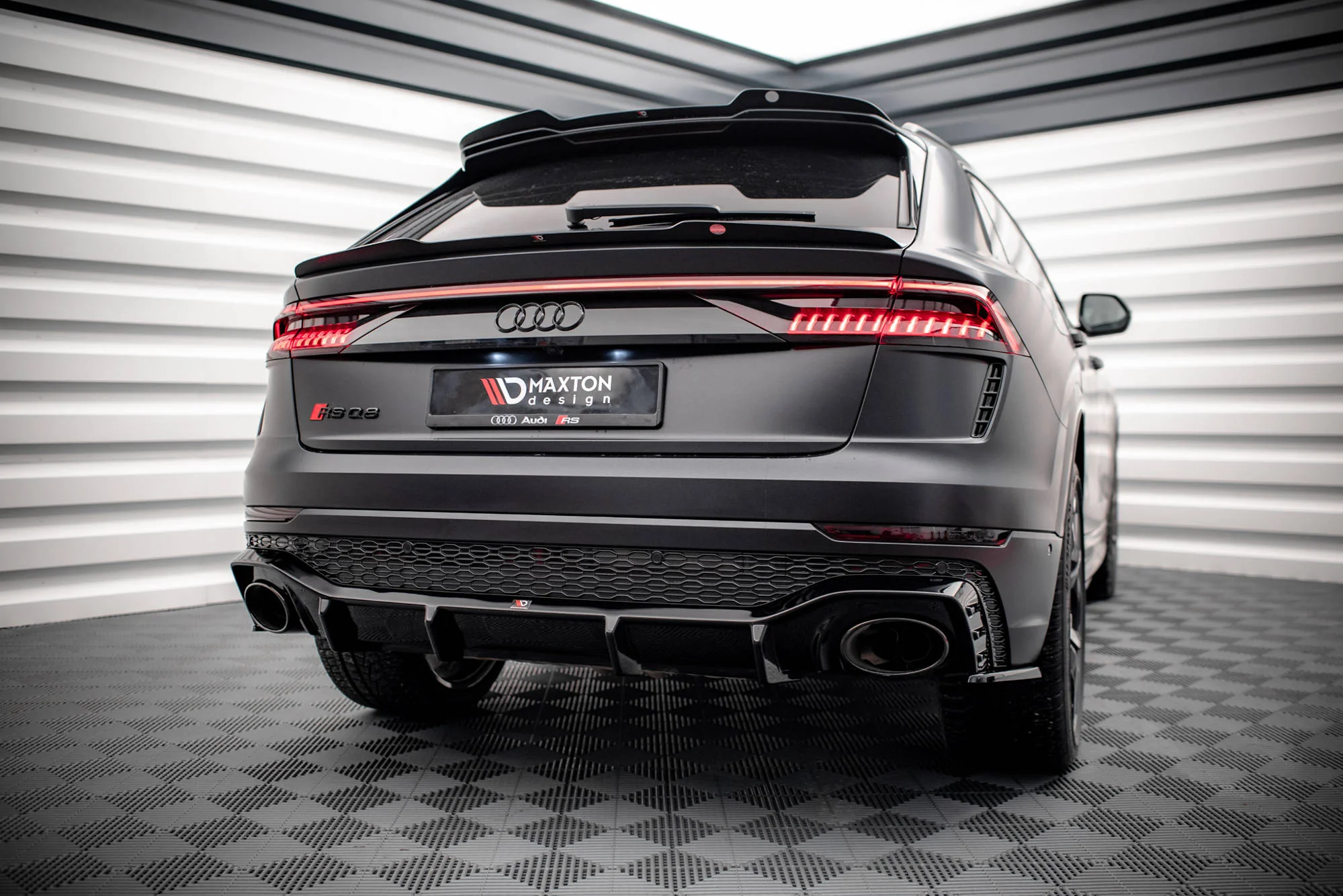 REAR VALANCE AUDI RSQ8 MK1 - Image 6