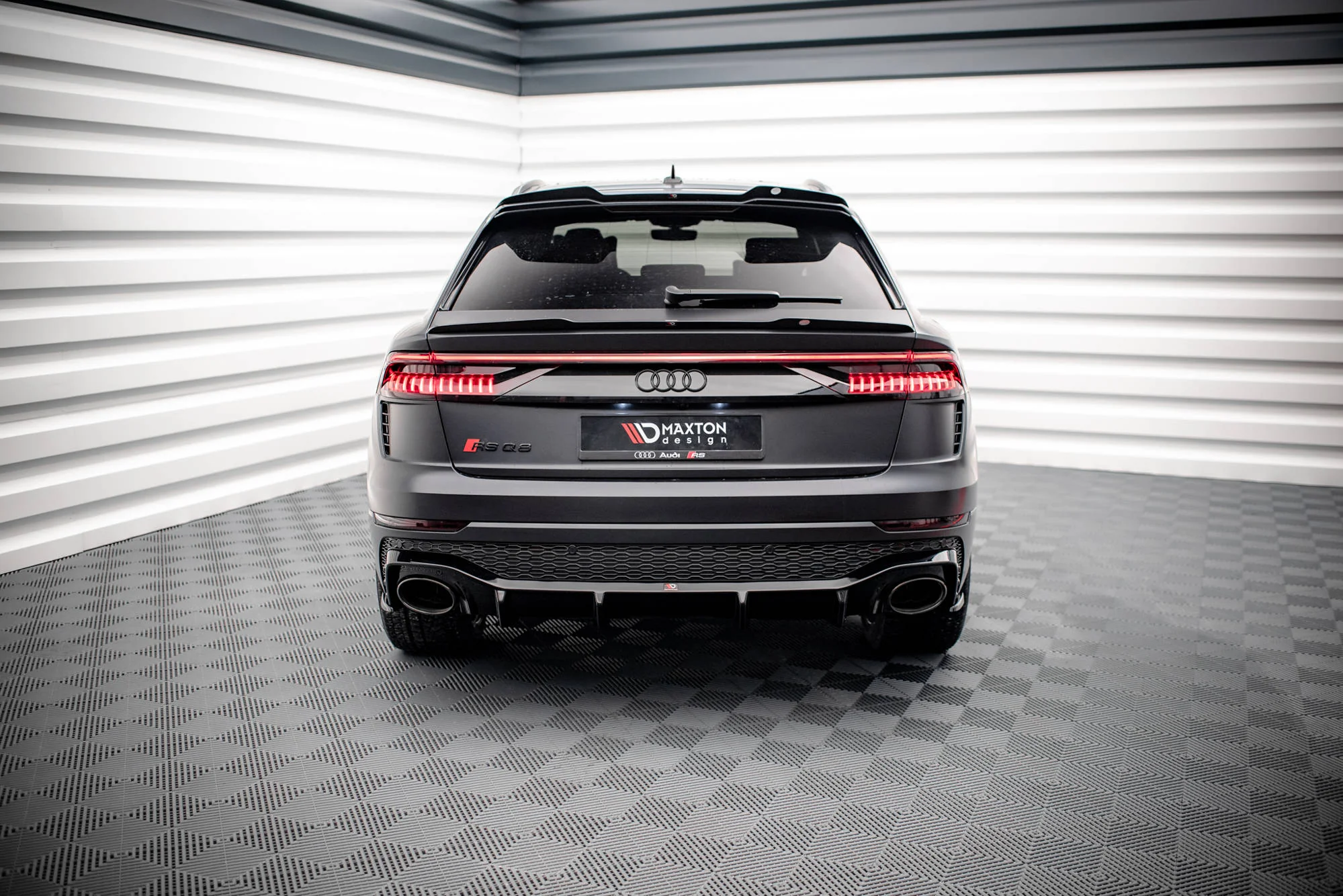REAR VALANCE AUDI RSQ8 MK1 - Image 7