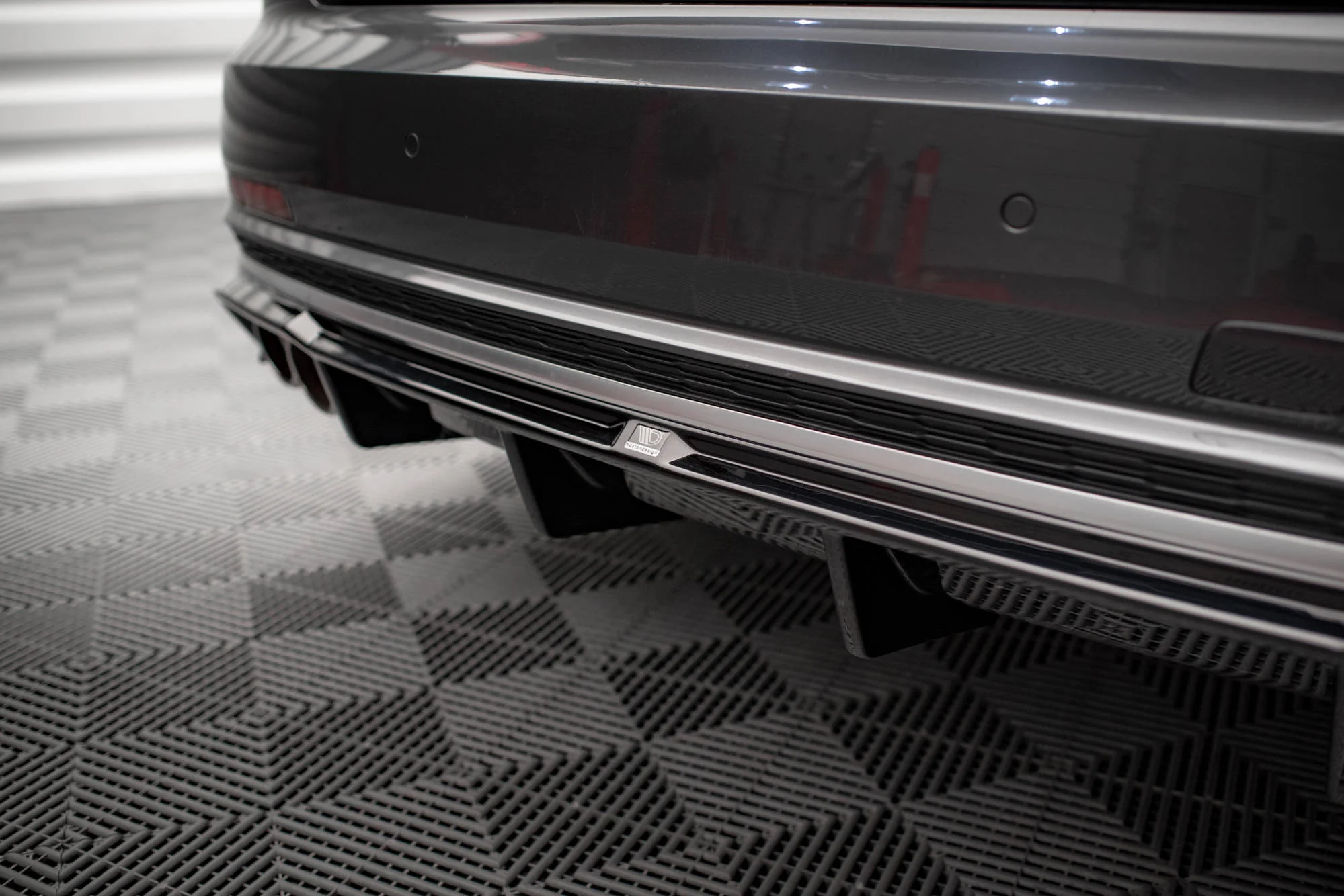 REAR VALANCE AUDI S8 D5 - Image 7