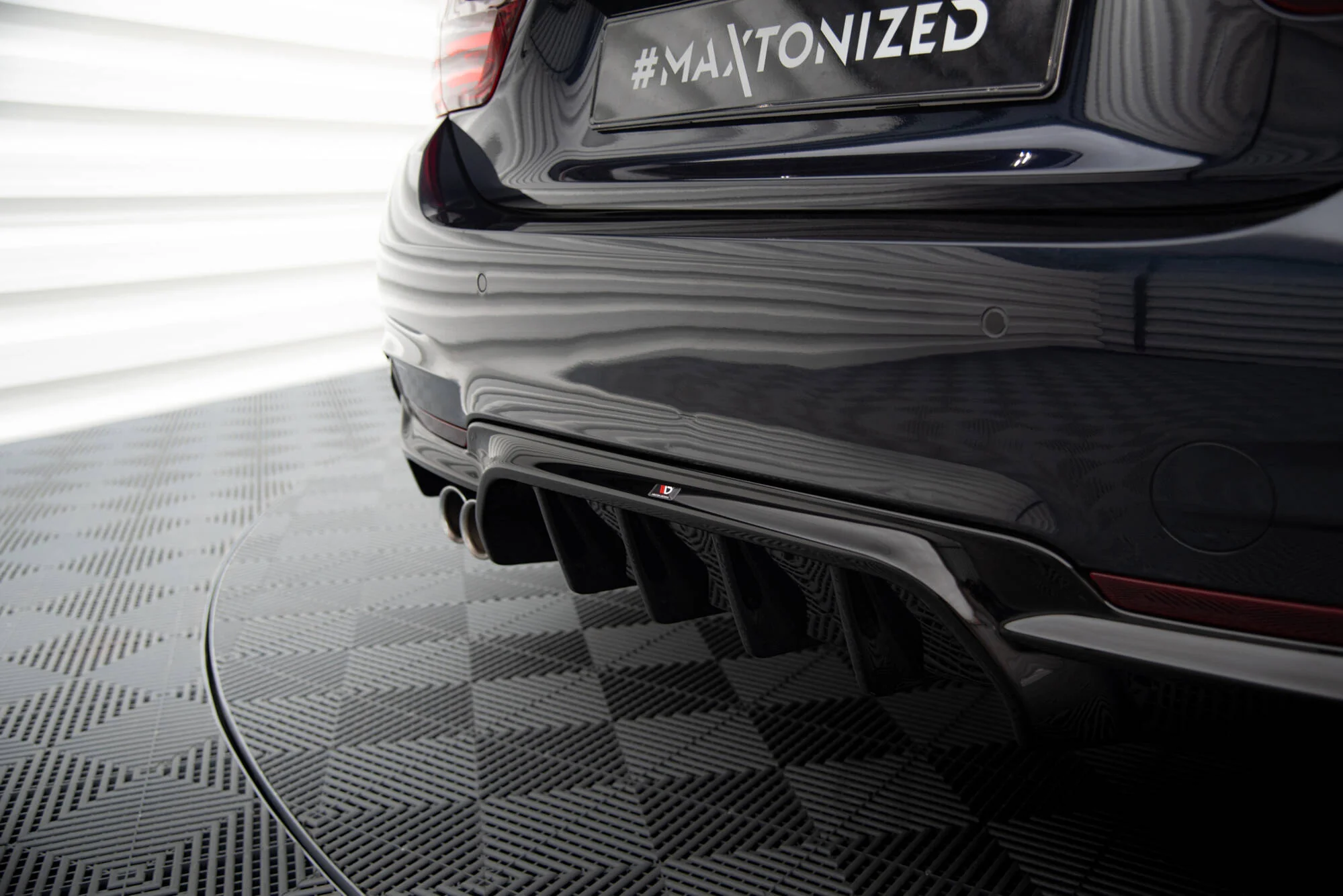 Rear Valance BMW 4 Coupe / Gran Coupe / Cabrio M-Pack F32 / F36 / F33 (Version with exhaust on one side) - Image 4