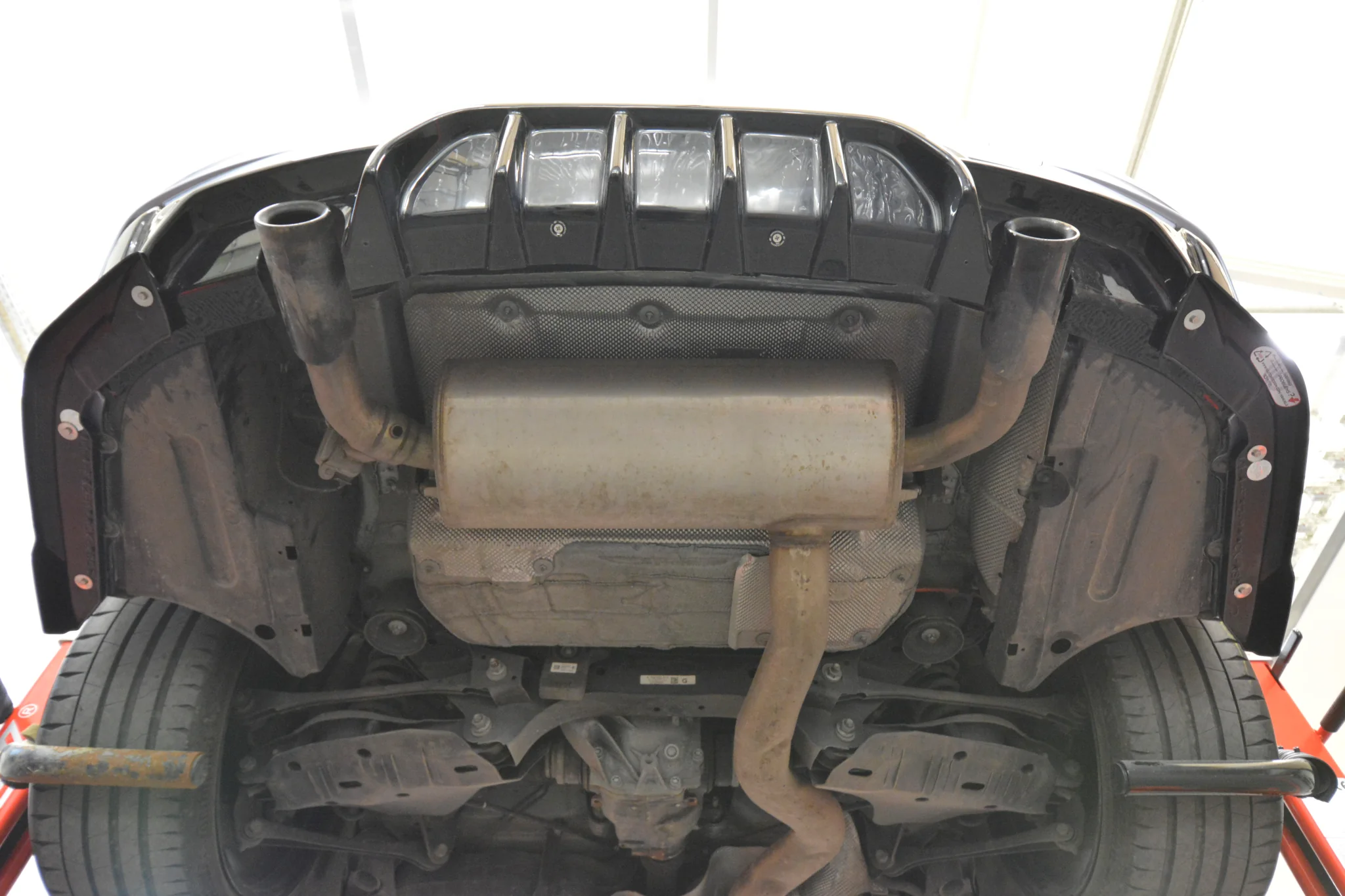Rear Valance BMW 4 Coupe / Gran Coupe / Cabrio M-Pack F32 / F36 / F33 (Version with exhaust on one side) - Image 5