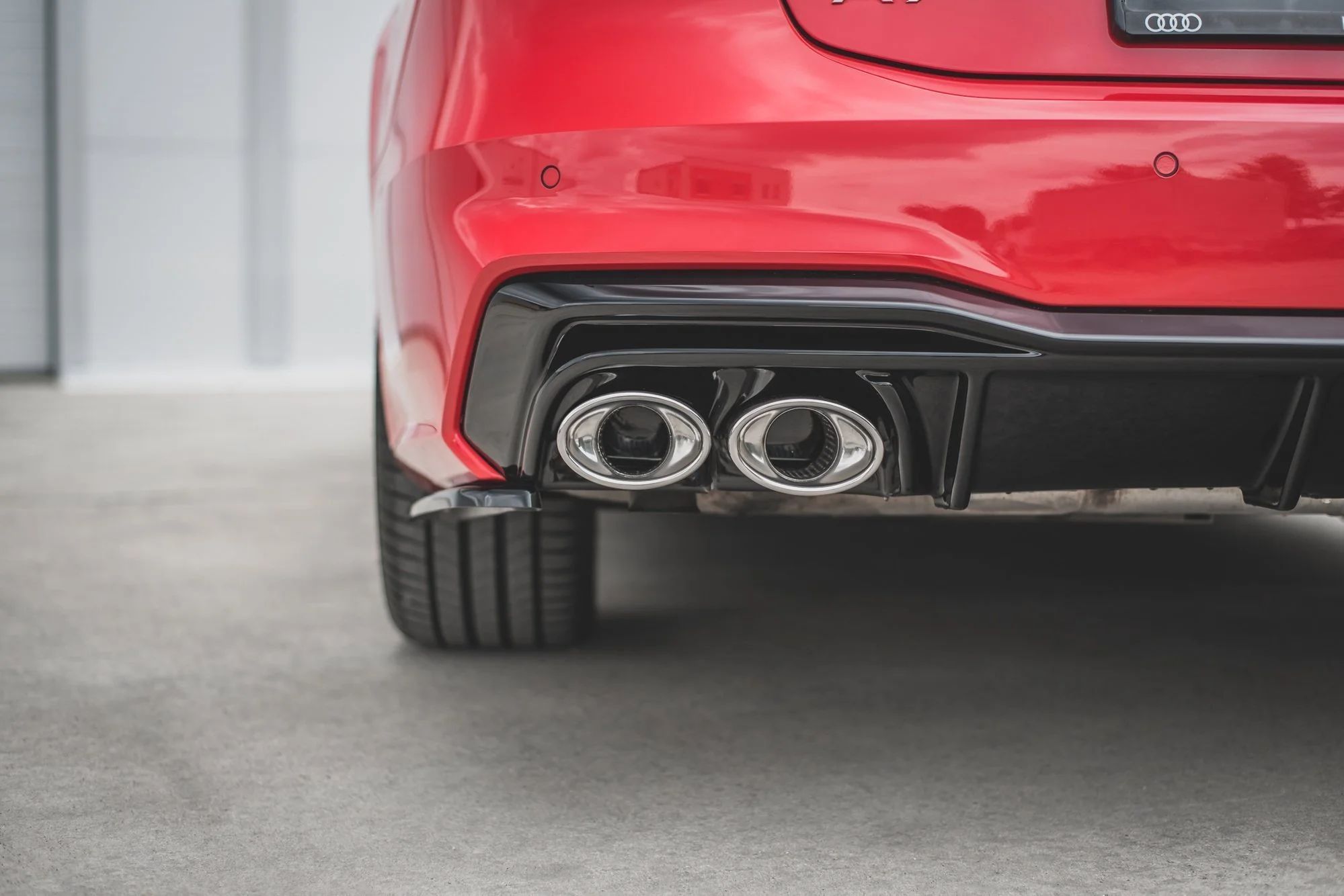 REAR VALANCE + EXHAUST ENDS IMITATION AUDI A7 C8 S-LINE - Image 5