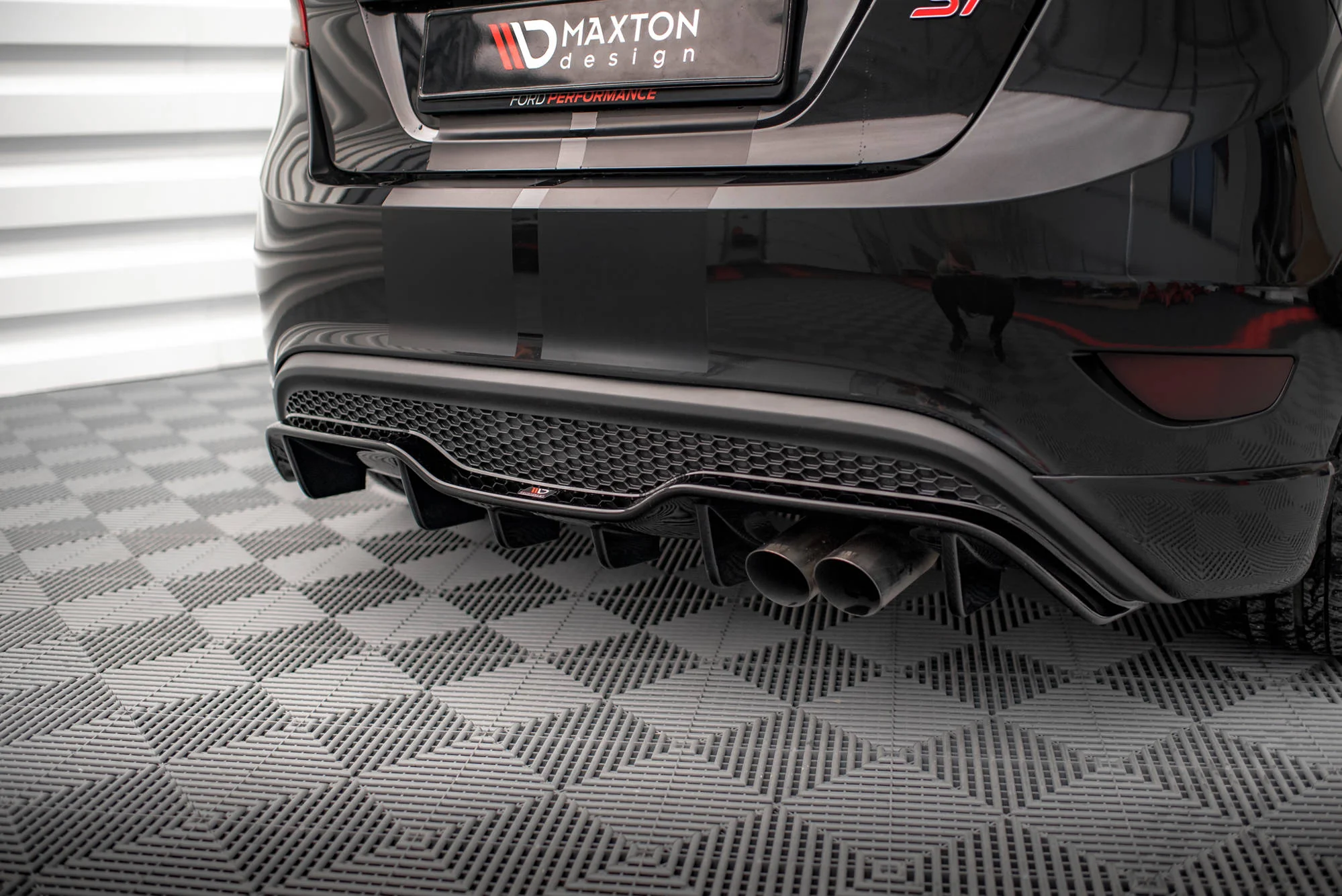 REAR VALANCE FORD FIESTA ST (5 DOOR VERSION) MK7 FACELIFT - Image 4