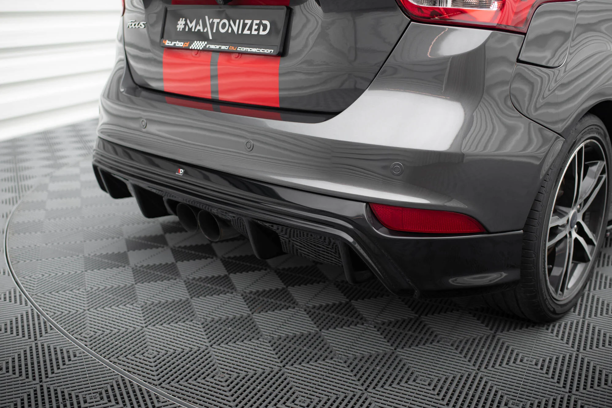 REAR VALANCE FORD FOCUS ST MK3 FACELIFT ((MK3.5) (RS-LOOK) - Image 8