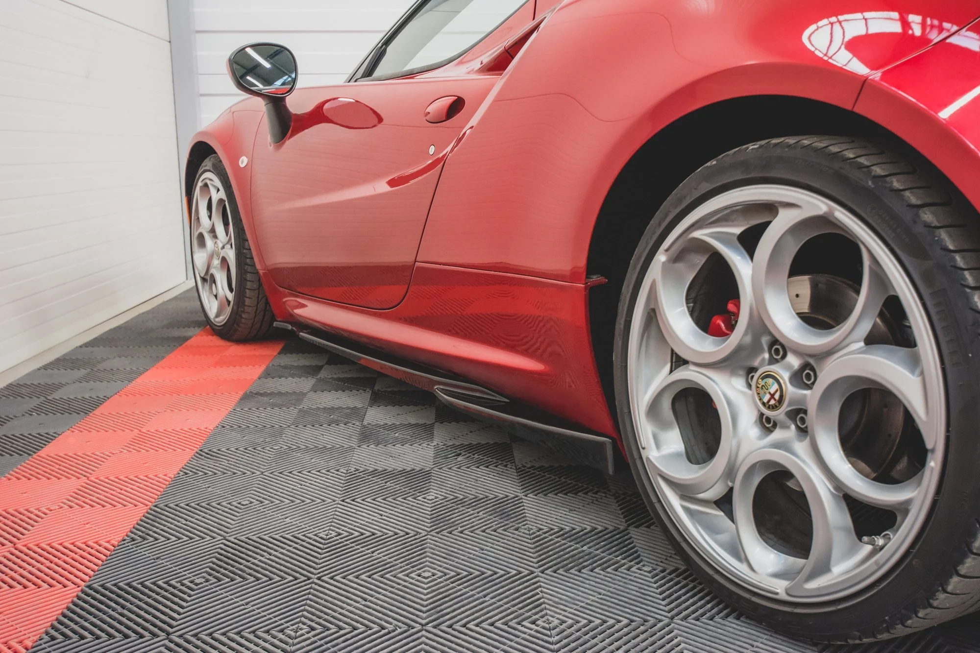 SIDE SKIRTS DIFFUSERS ALFA ROMEO 4C - Image 7