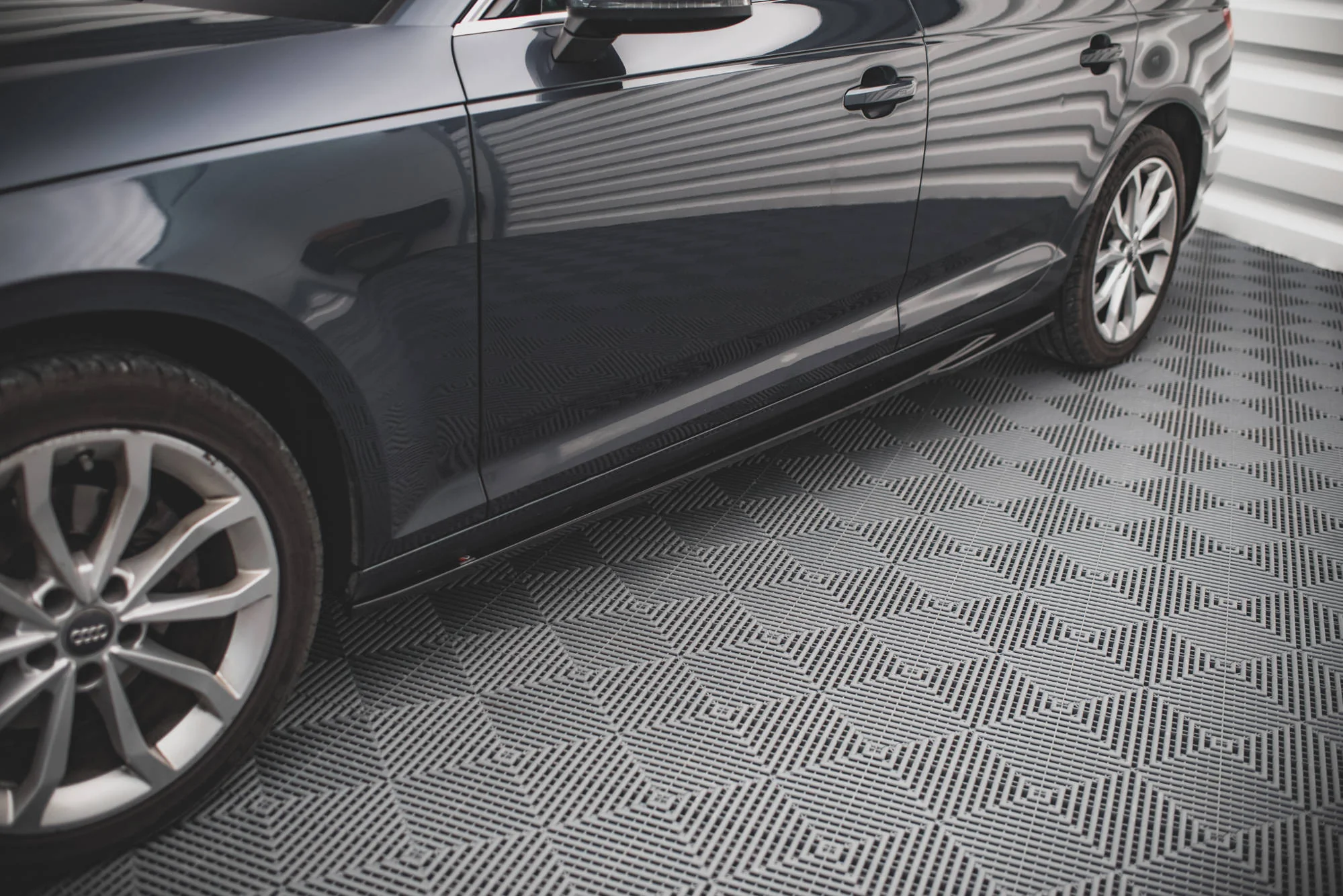 SIDE SKIRTS DIFFUSERS AUDI A4 B9 - Image 3