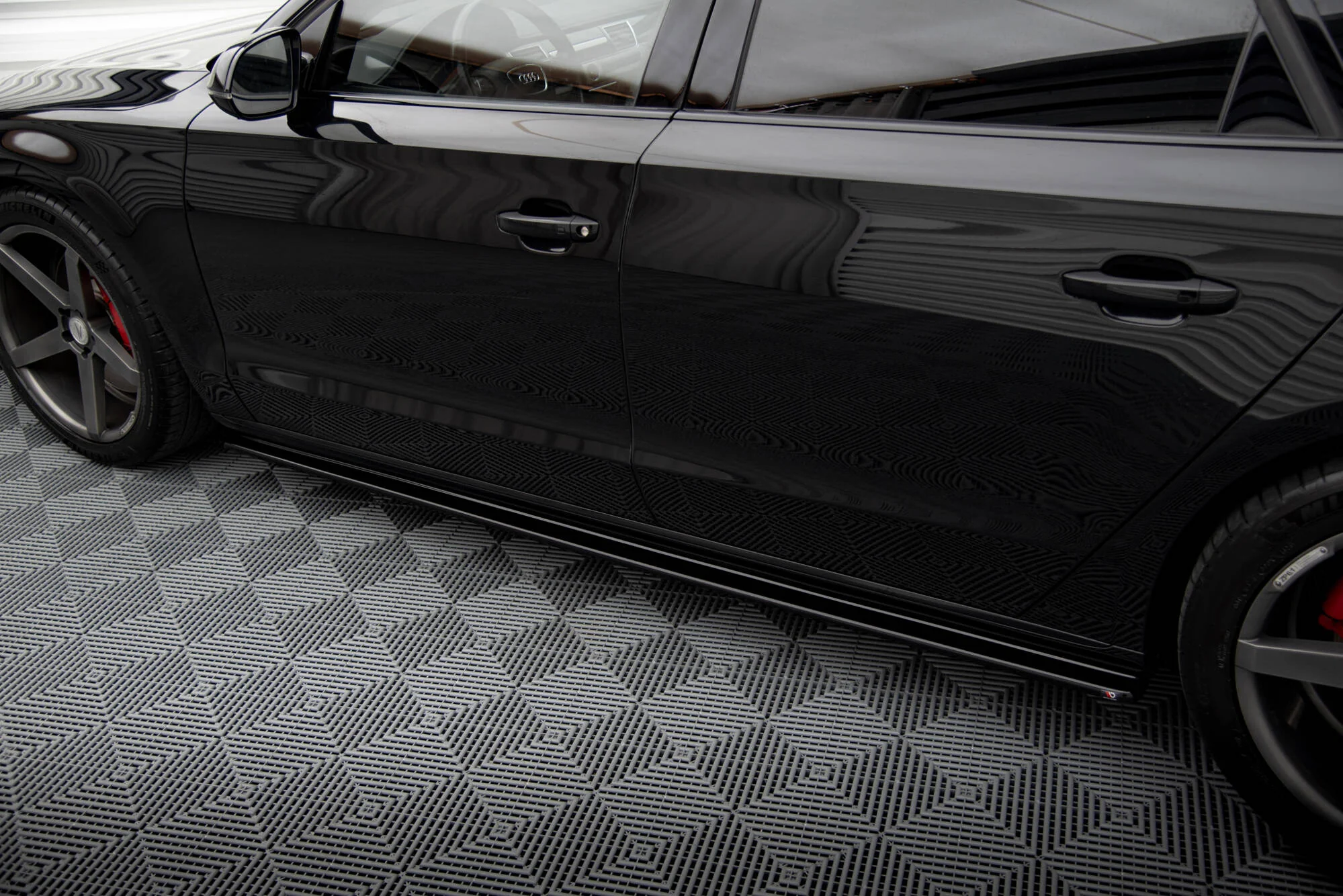 SIDE SKIRTS DIFFUSERS AUDI A8 D4 - Image 4