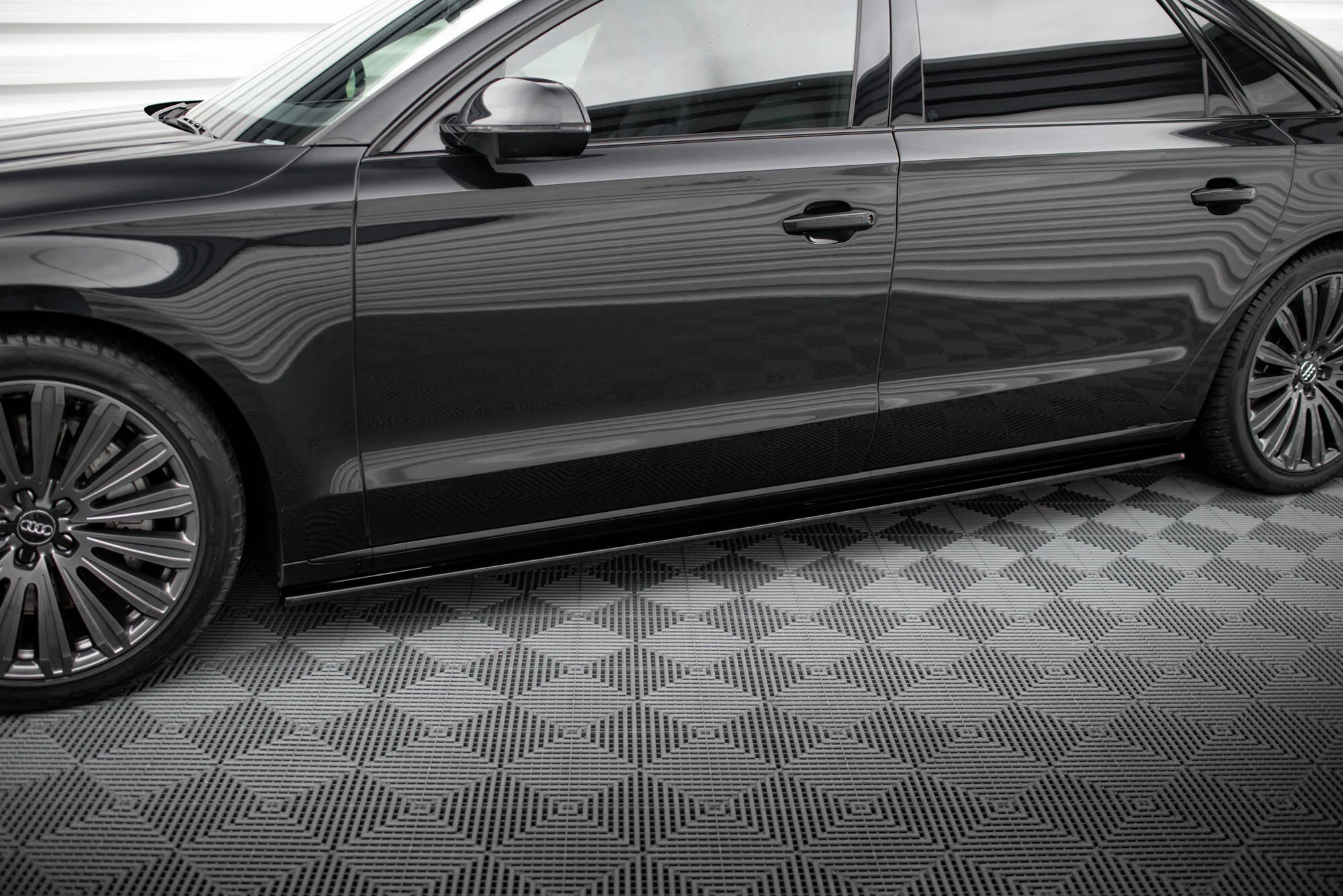 SIDE SKIRTS DIFFUSERS AUDI A8 LONG D4 - Image 3