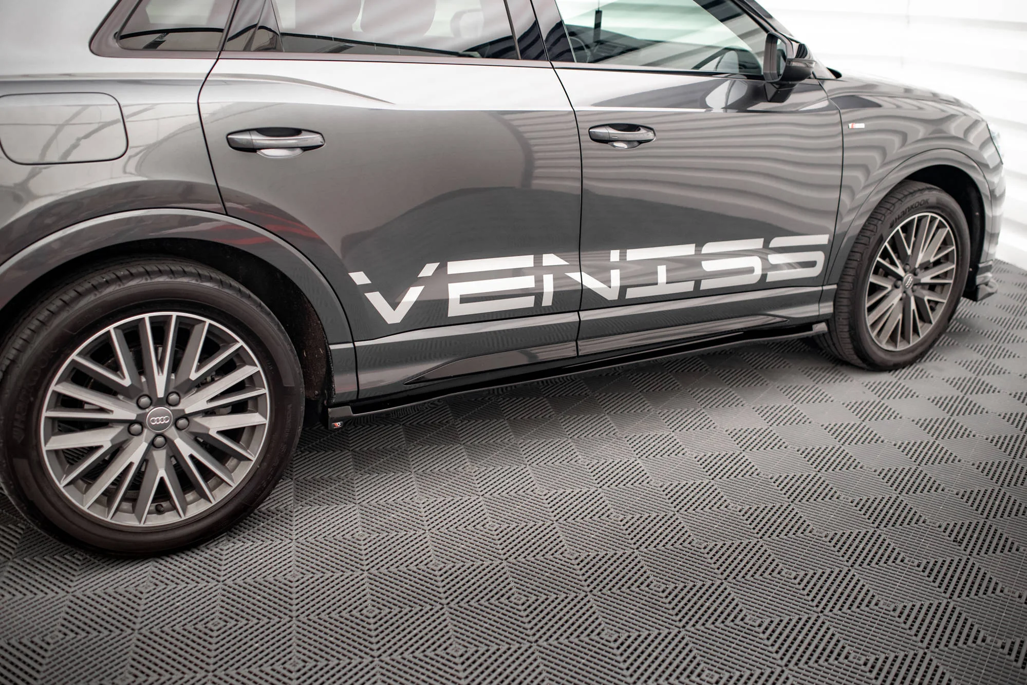 SIDE SKIRTS DIFFUSERS AUDI Q3 S-LINE F3 - Image 4