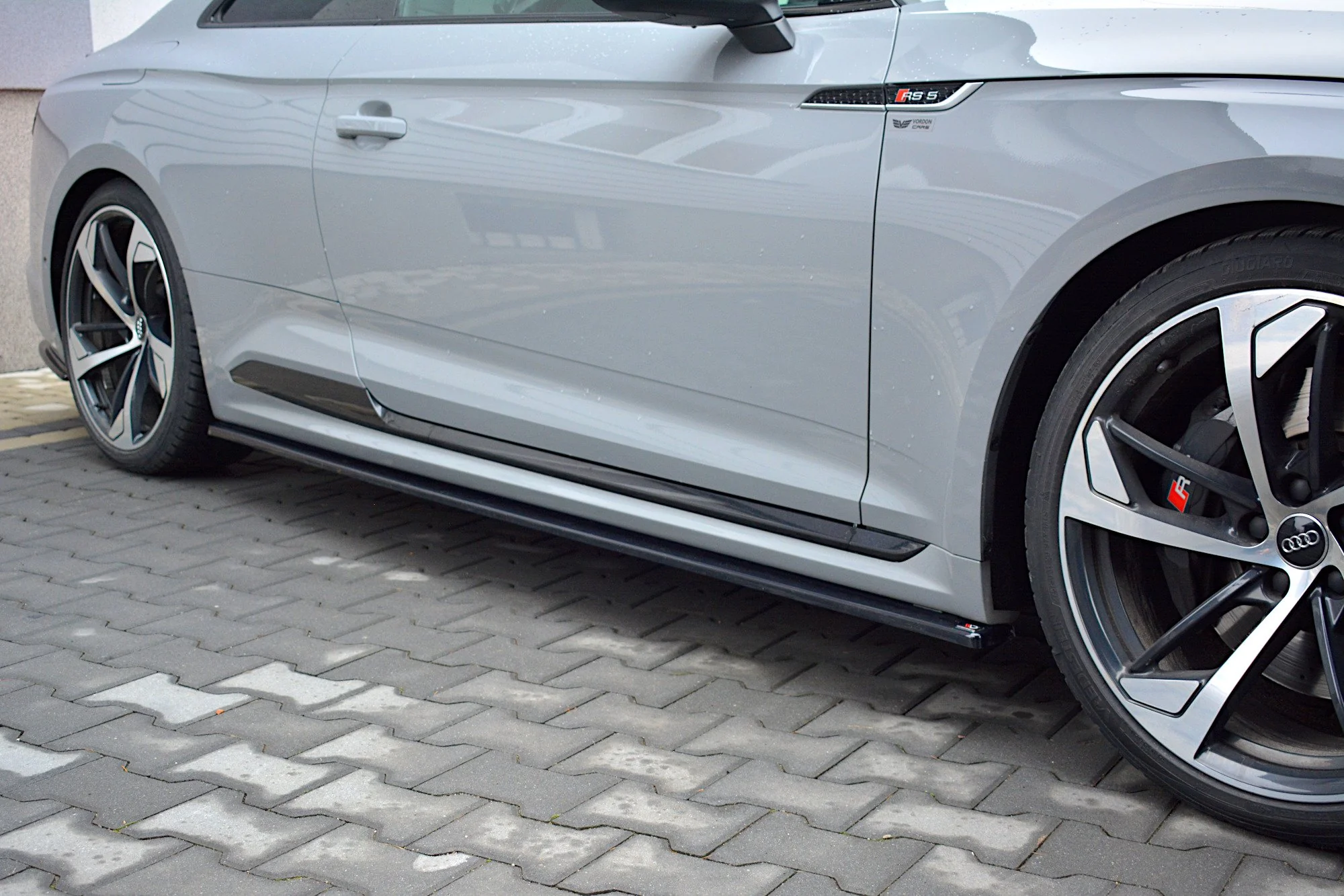 SIDE SKIRTS DIFFUSERS AUDI RS5 F5 COUPE - Image 4