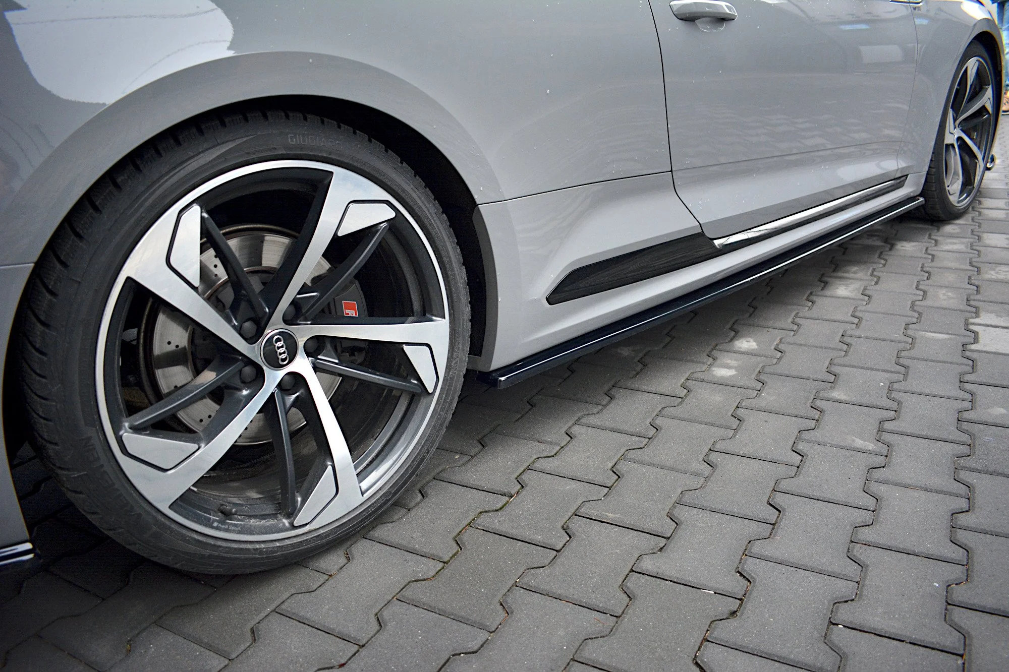SIDE SKIRTS DIFFUSERS AUDI RS5 F5 COUPE - Image 5