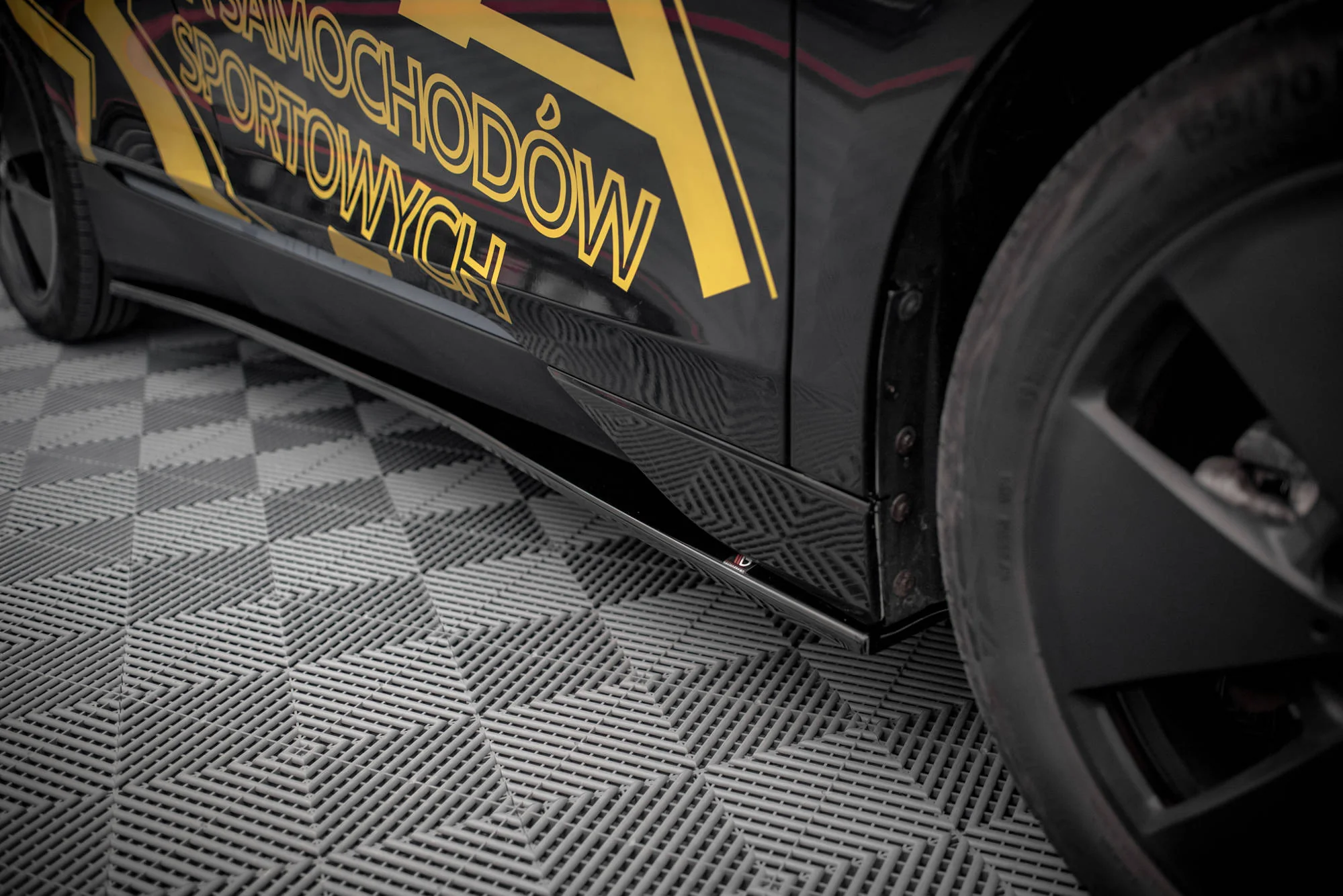 SIDE SKIRTS DIFFUSERS BMW I3 MK1 FACELIFT - Image 3