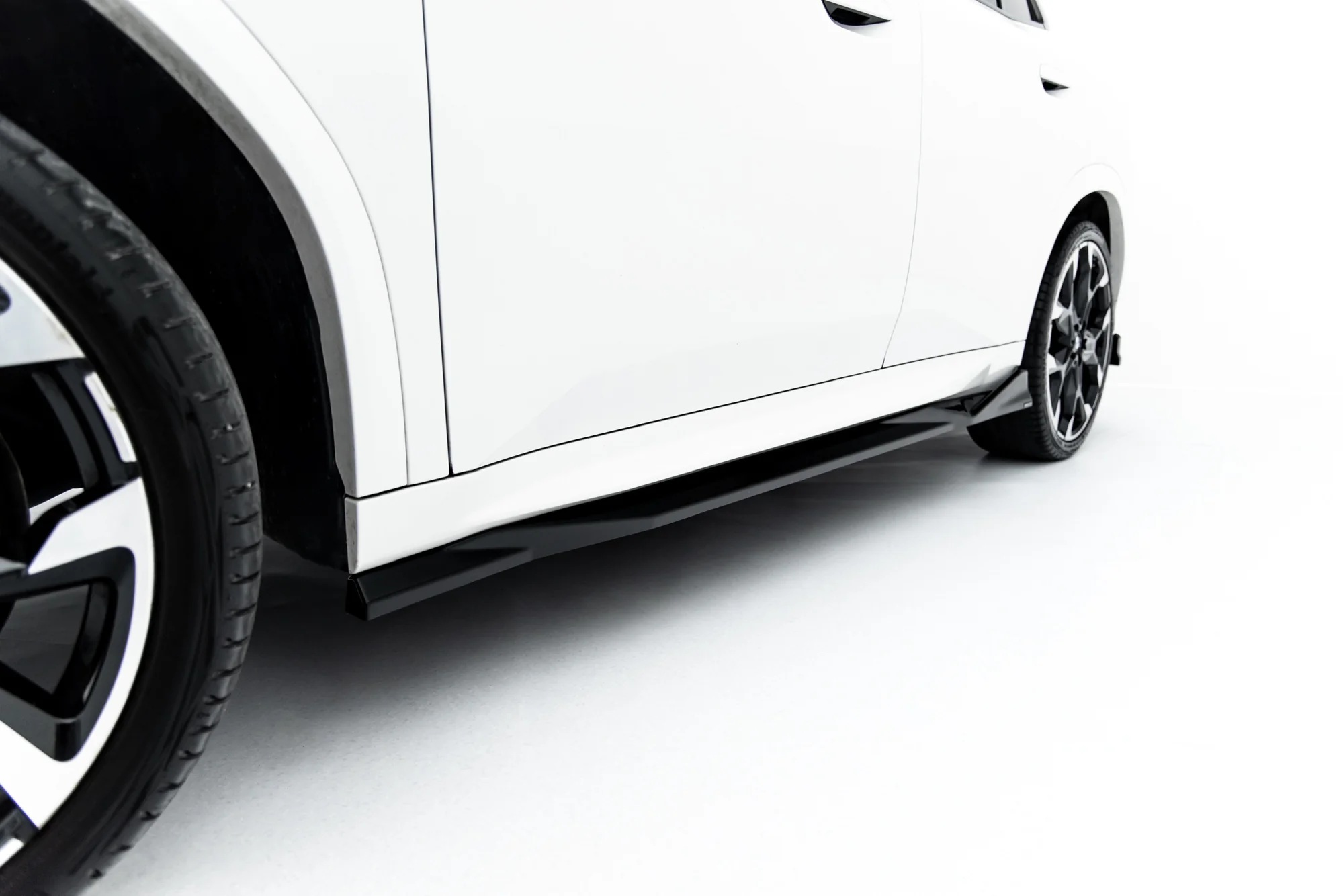 Side Skirts Diffusers BMW X2 M-Pack / iX2 U10 - Image 6