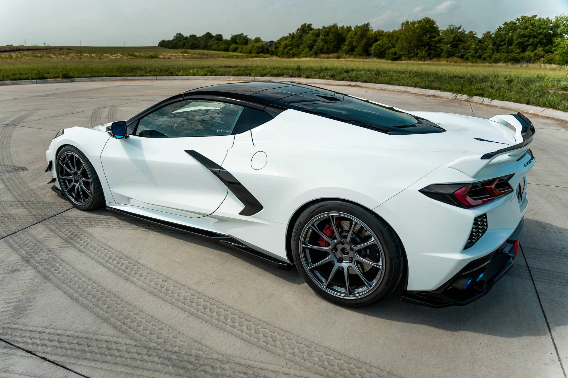 SIDE SKIRTS DIFFUSERS CHEVROLET CORVETTE C8 - Image 3